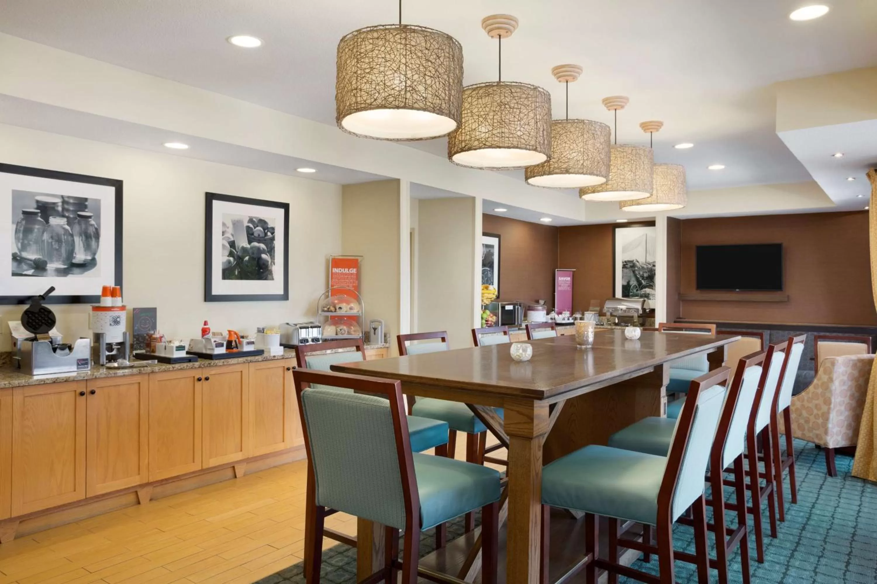 Breakfast in Hampton Inn Fort Worth Southwest Cityview