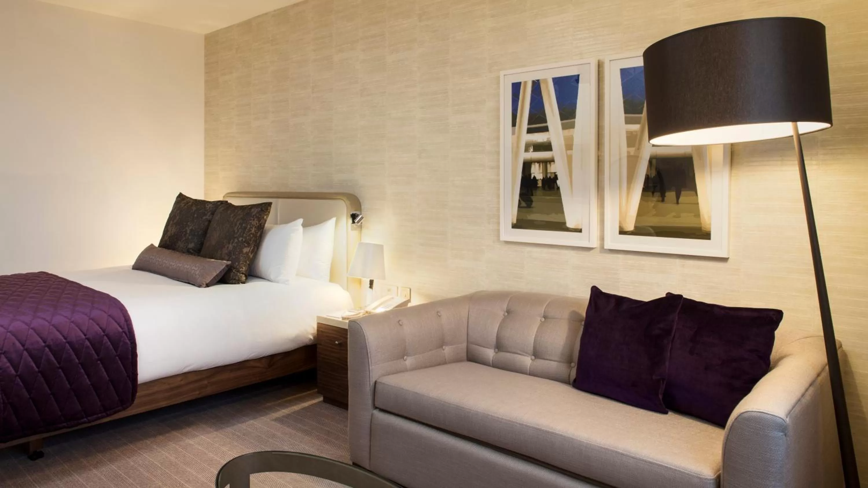 Photo of the whole room, Bed in Crowne Plaza London Kings Cross by IHG