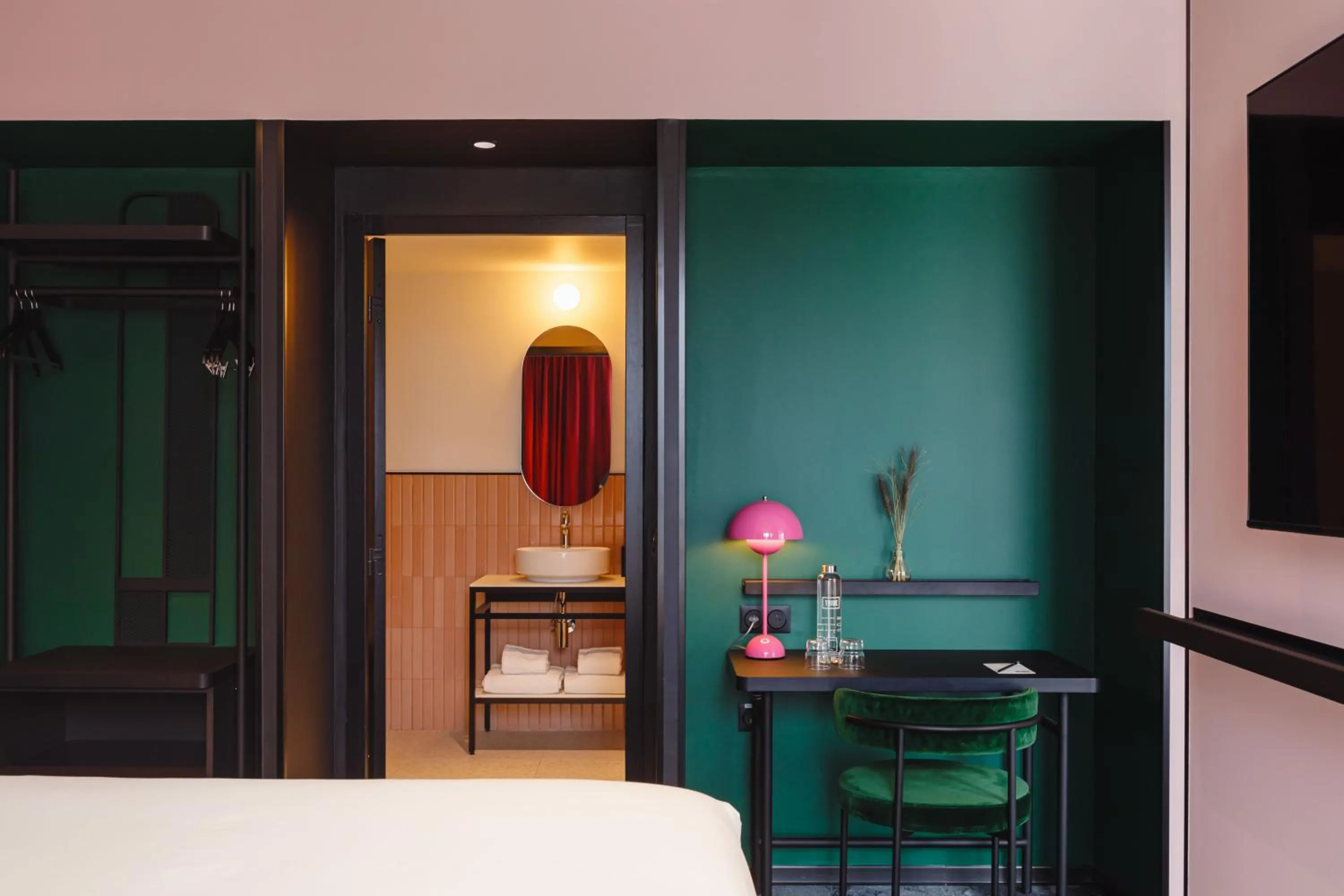 Decorative detail, Bed in TRIBE Lyon Croix Rousse