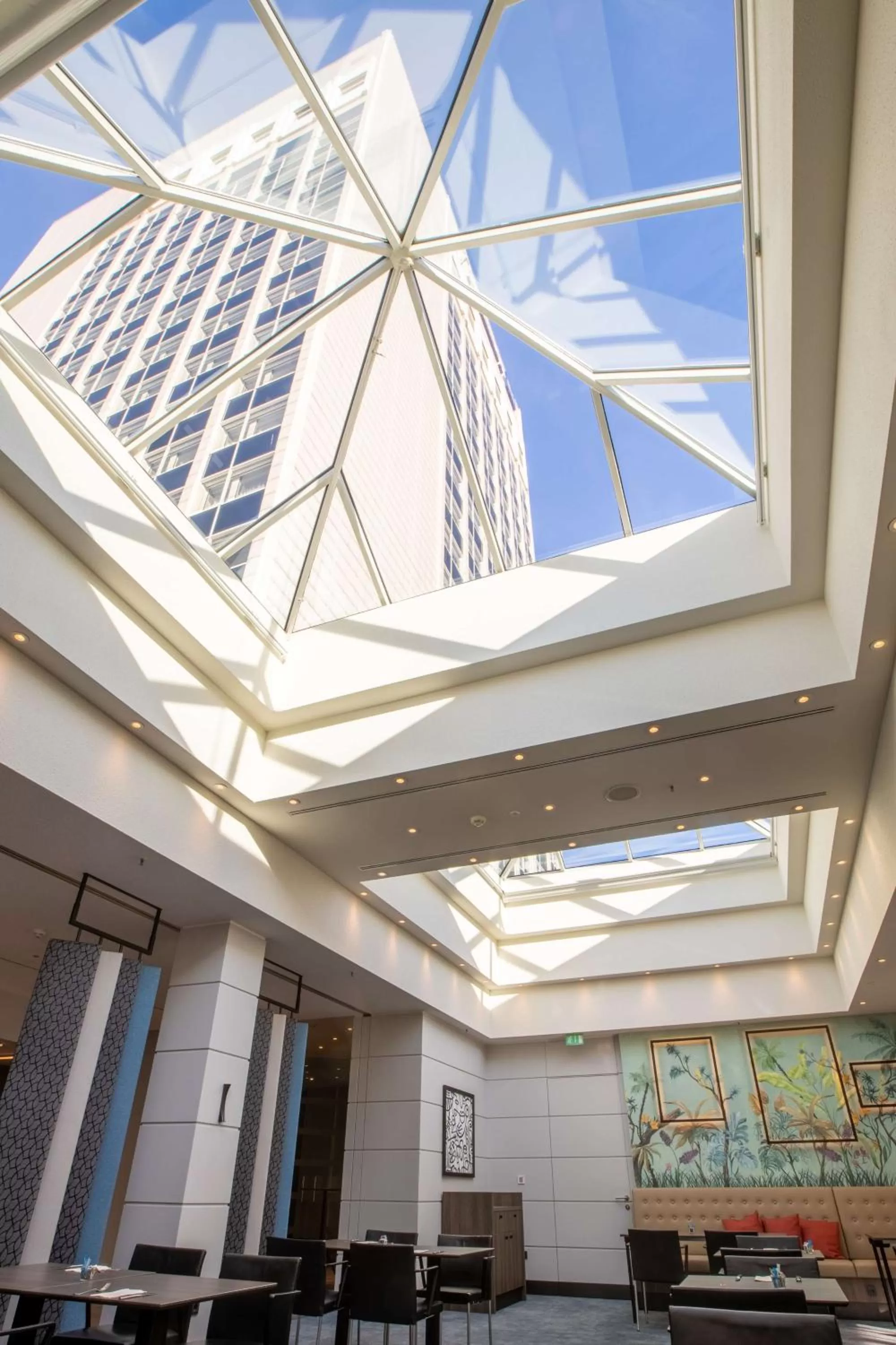 Restaurant/places to eat in Radisson Blu Hotel Erfurt