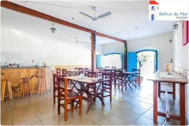 Lounge or bar in Refron du Mar Pousada Paraty