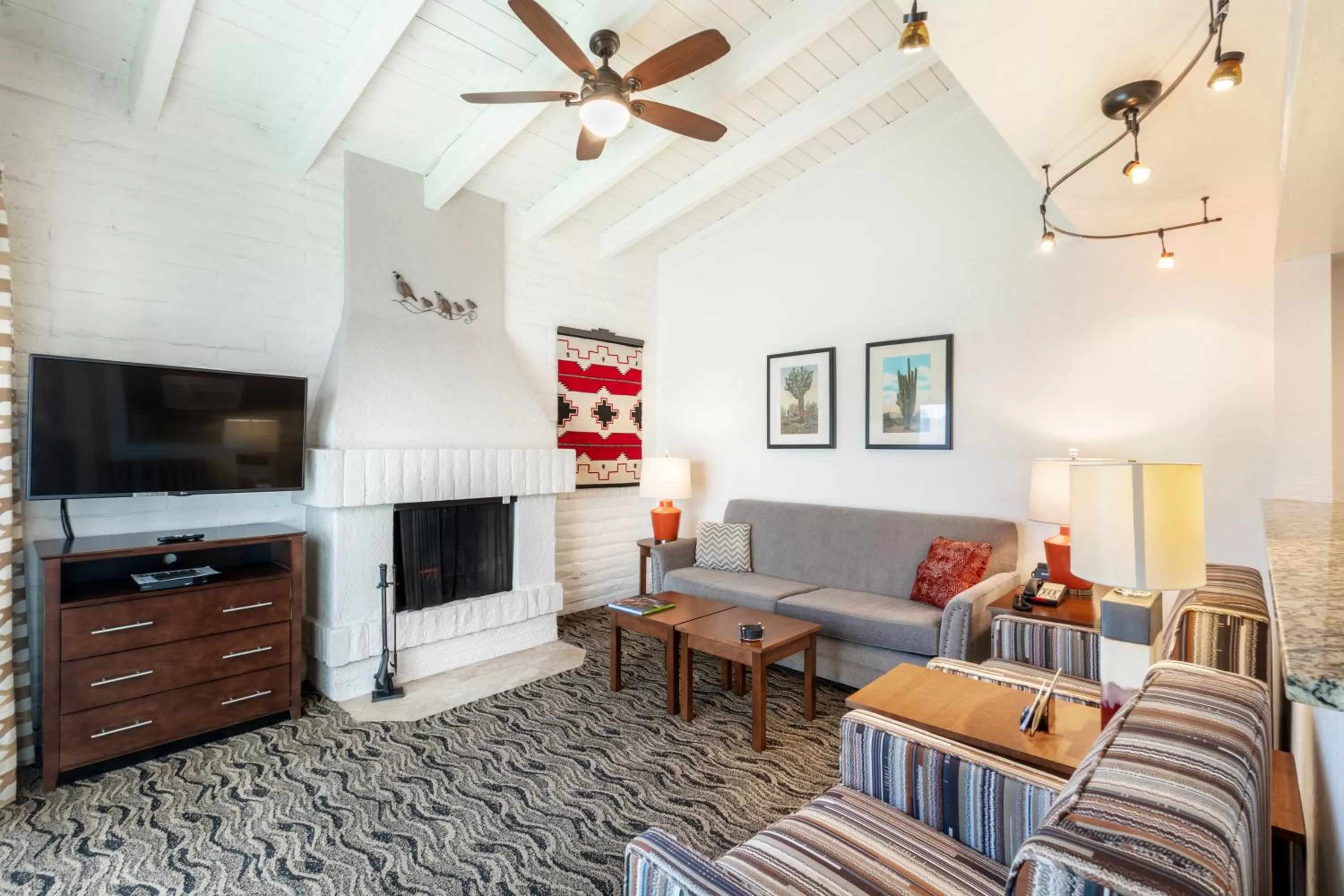 Living room in Scottsdale Camelback Resort