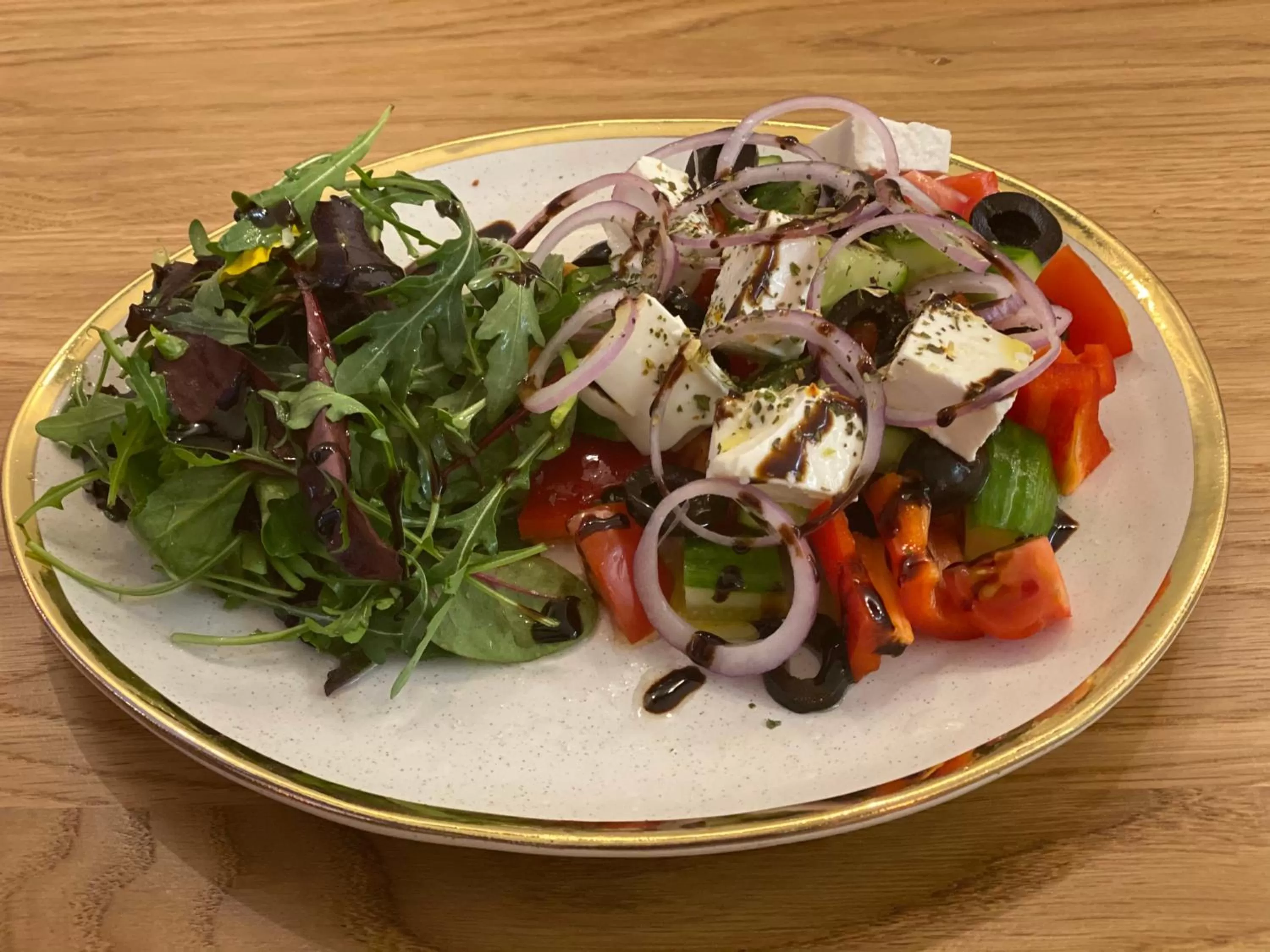 Restaurant/places to eat in Hotel & Spa DENINNA