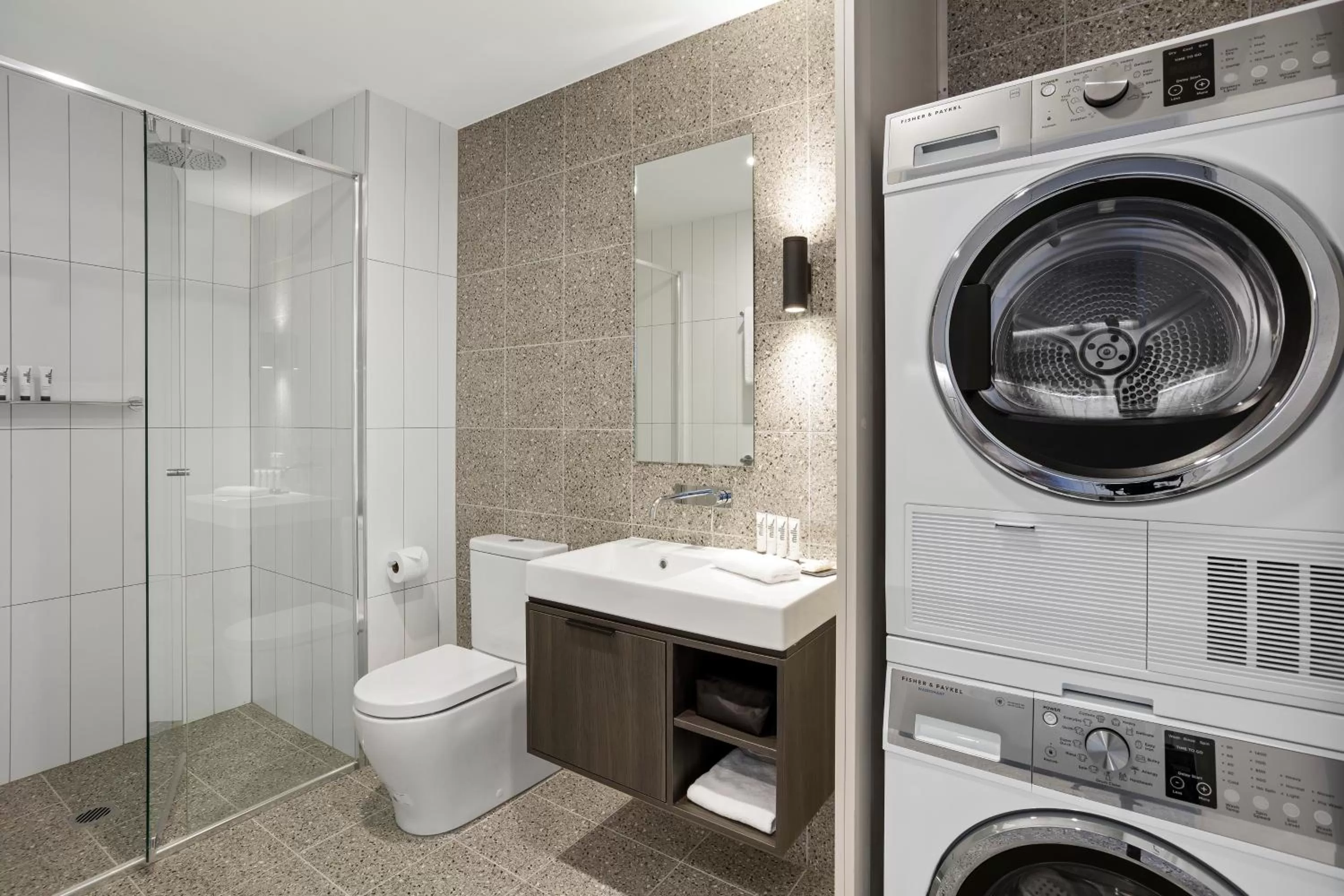 Toilet in Quest Goulburn