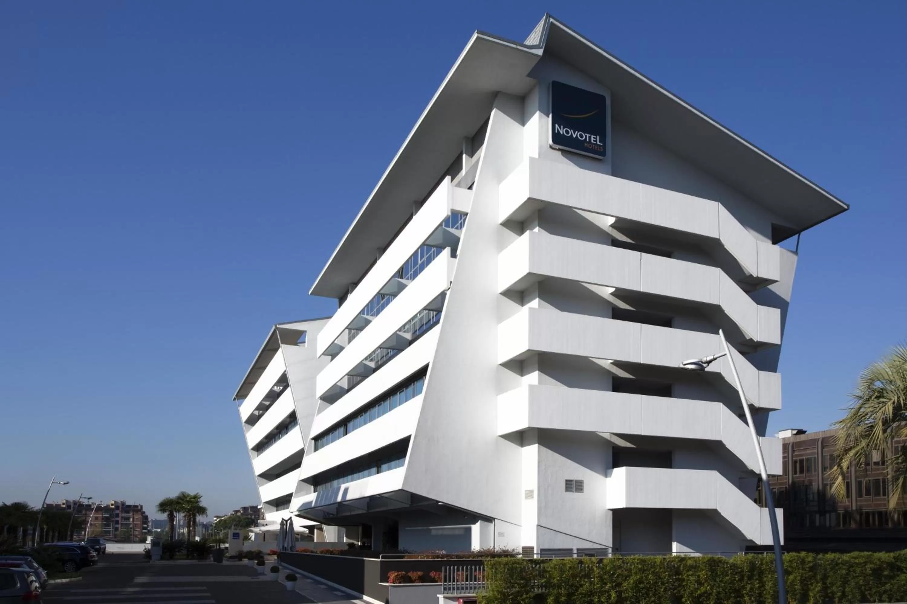 Facade/entrance in Novotel Roma Eur