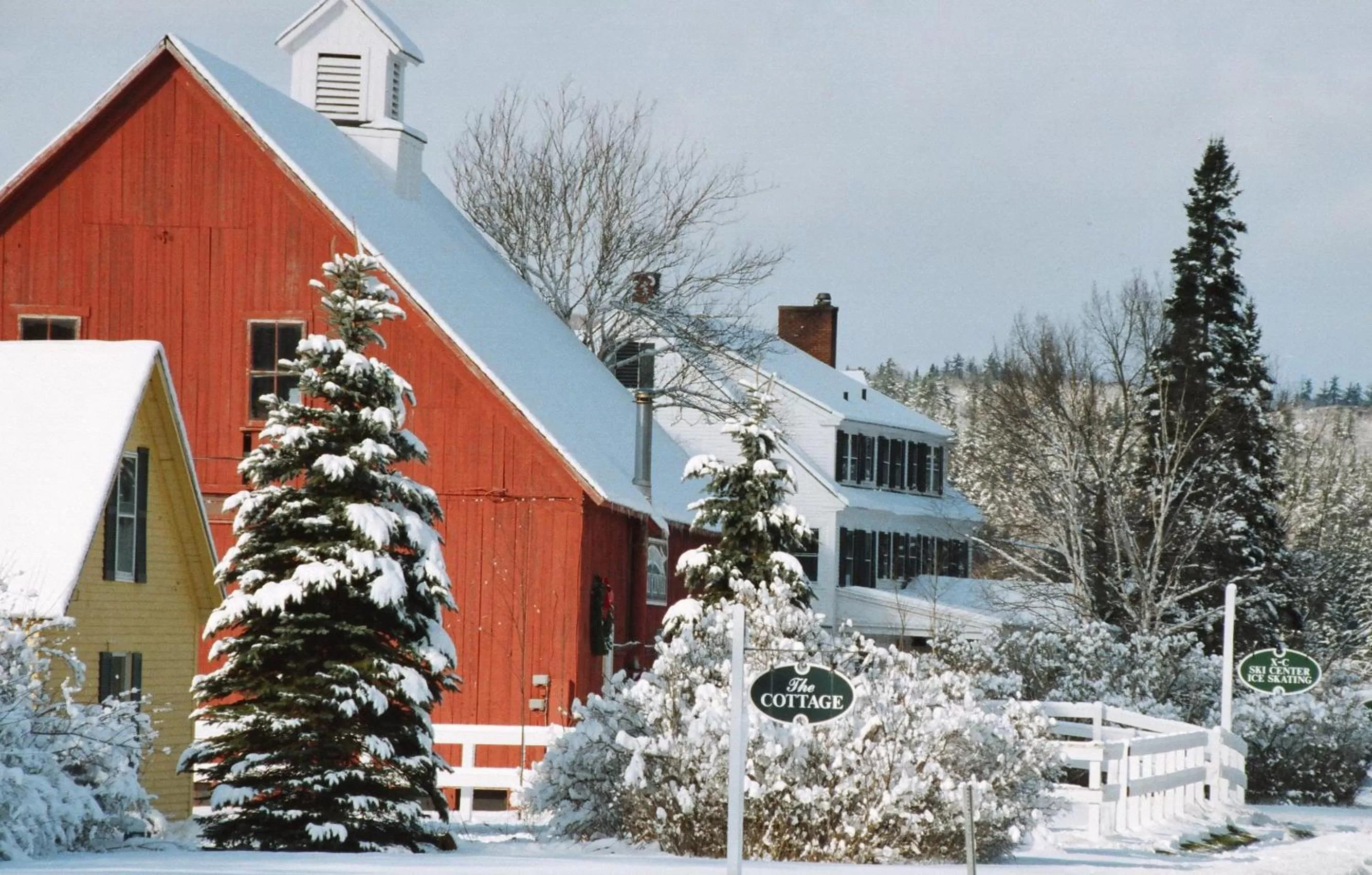 Facade/entrance in Franconia Inn