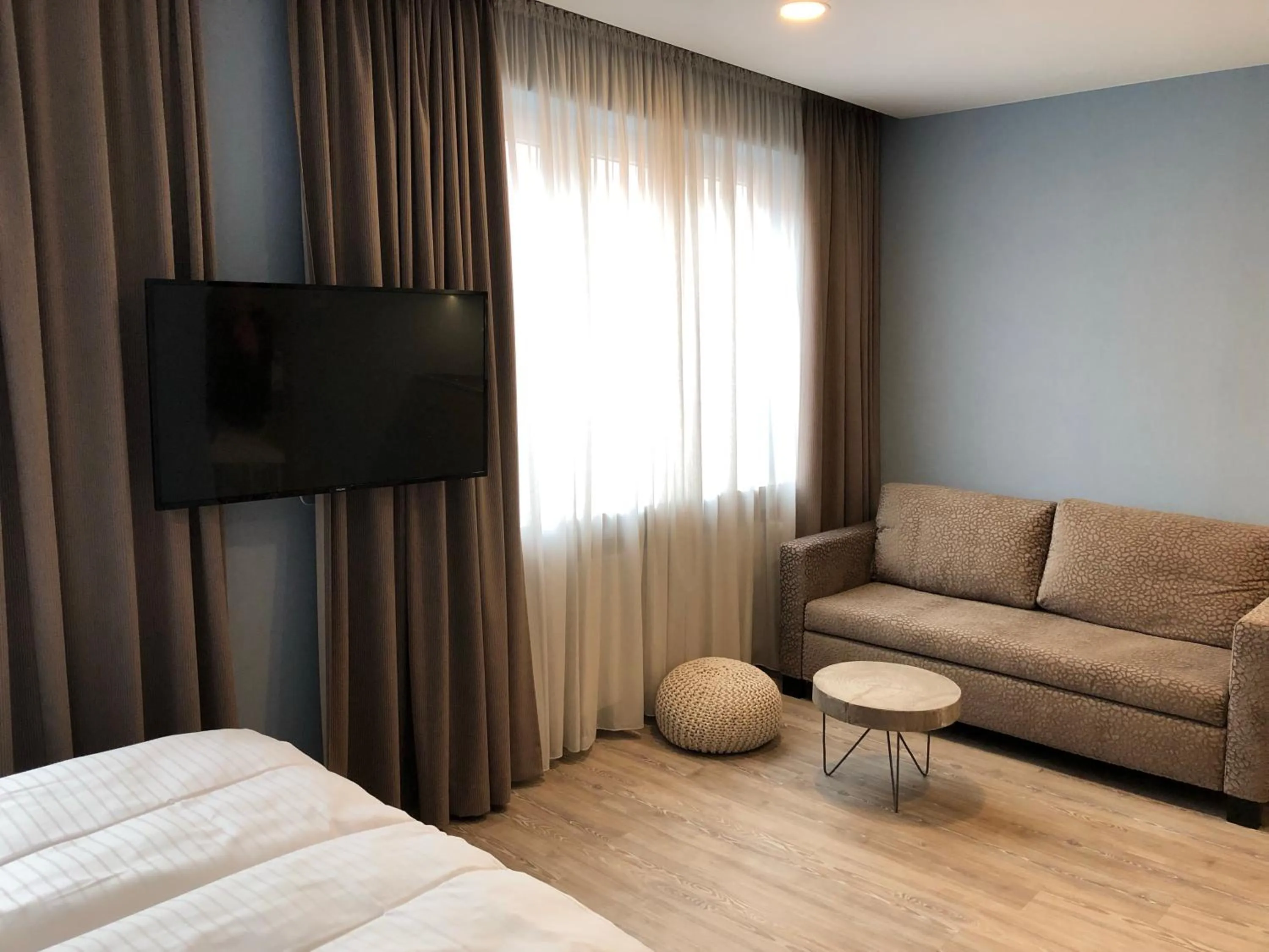 Seating area in Belle Blue Zentrum