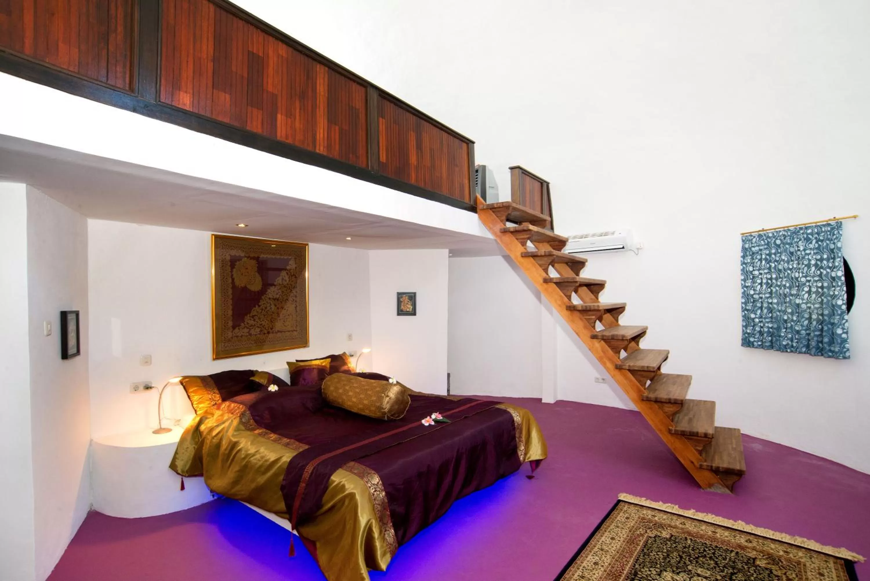 Day, Bed in Bel Air Resort