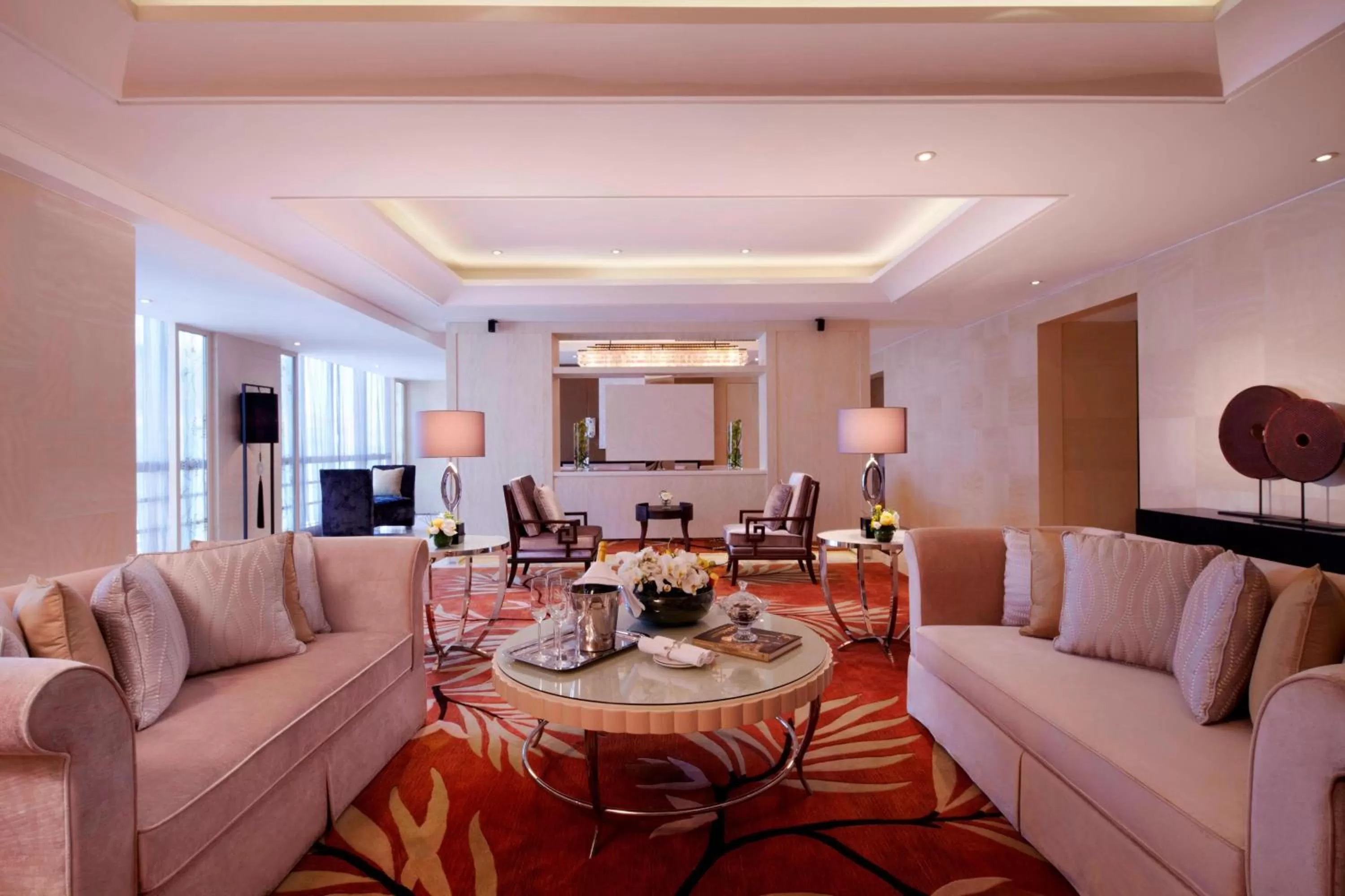 Living room in Guangzhou Marriott Hotel Tianhe