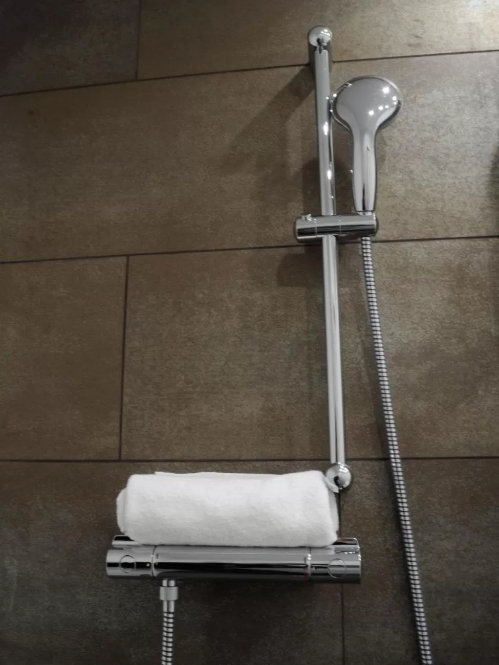 Shower in Hotel Credé