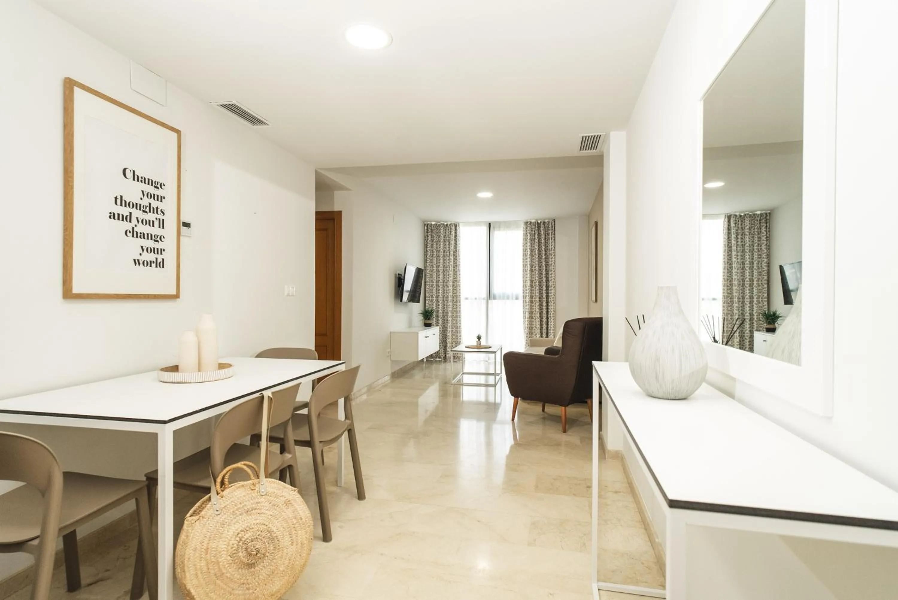 Apartamentos Magic Atrium Plaza