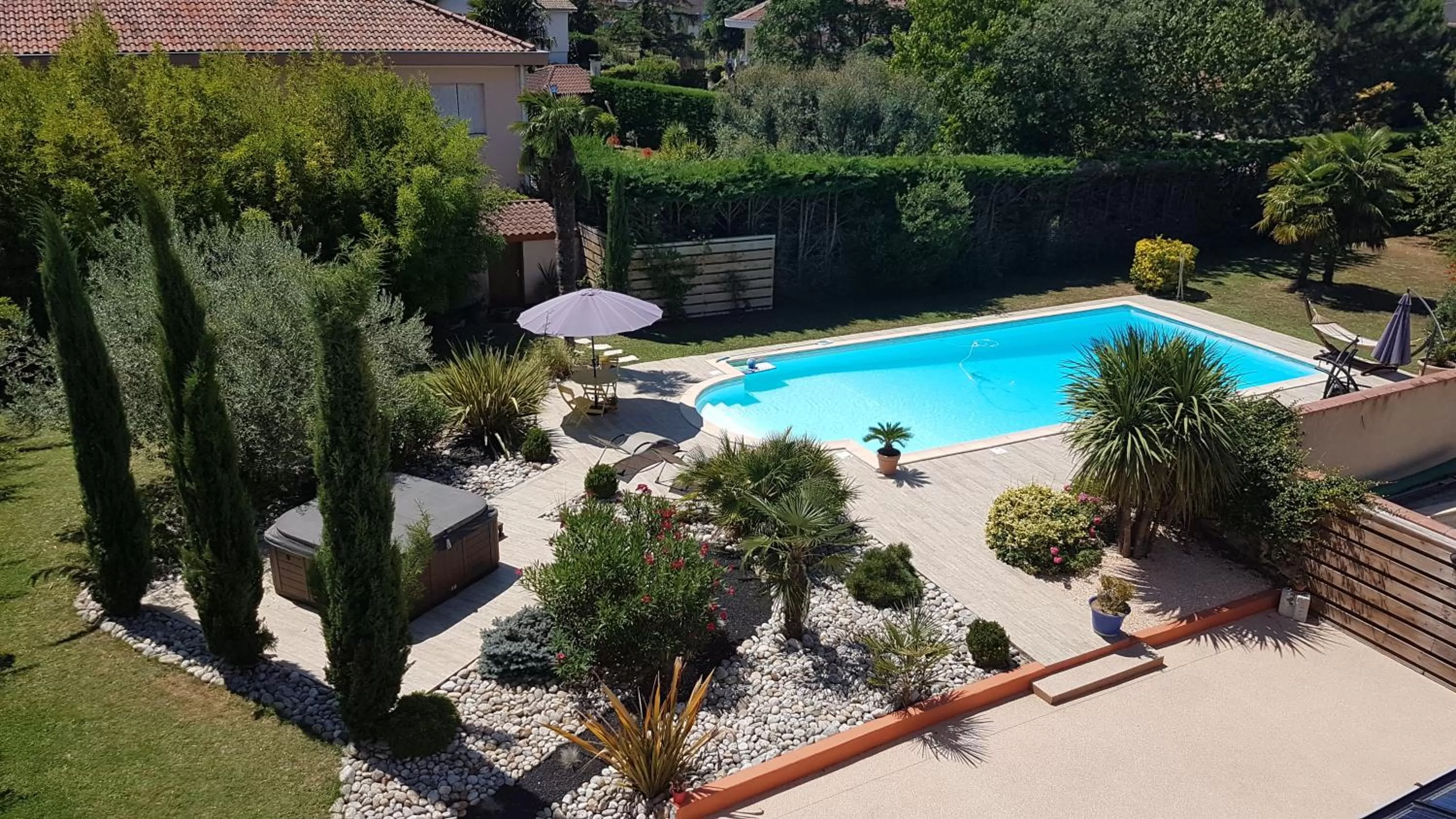 Garden in Chambre D'hôtes Et Spa