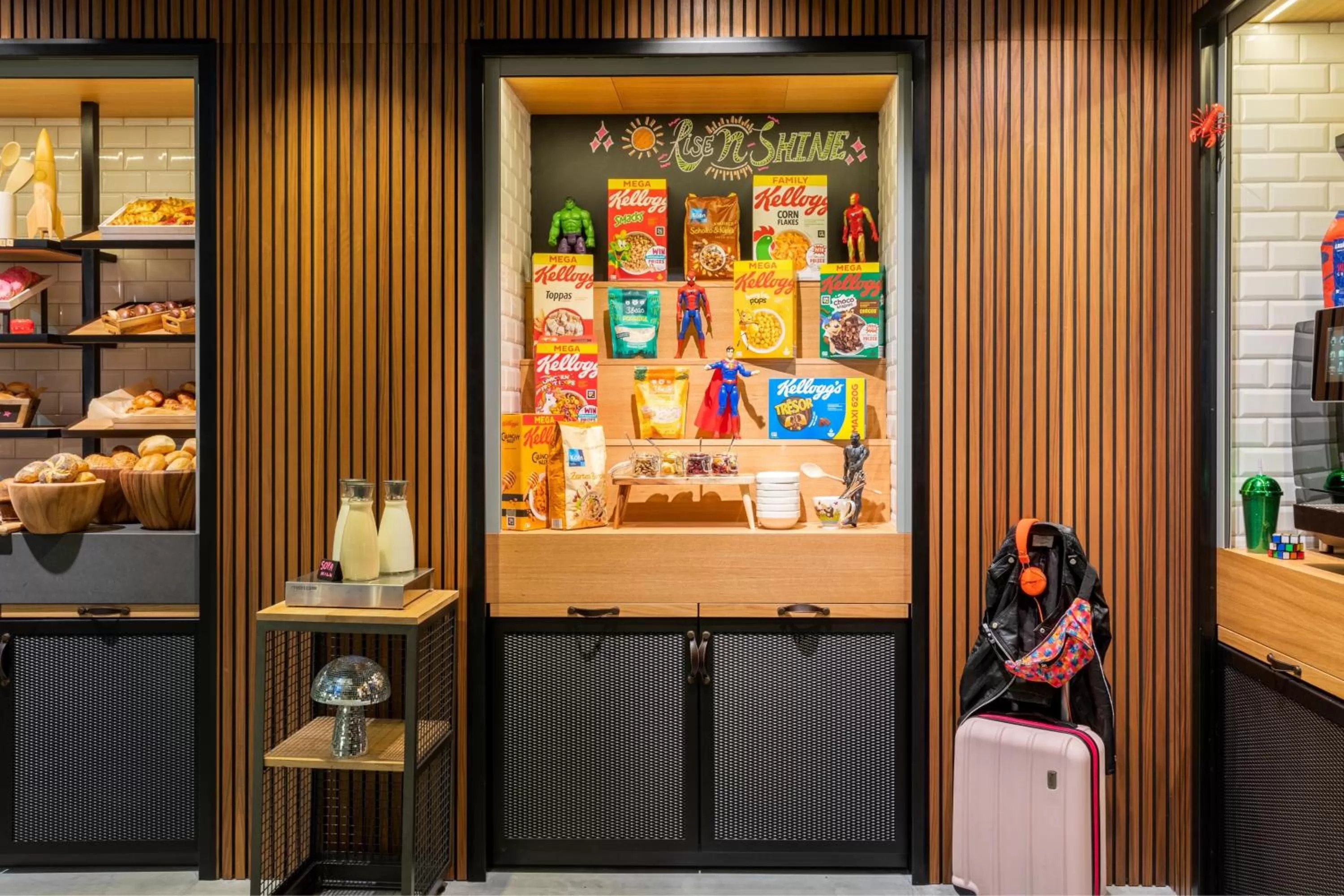 Breakfast in Moxy Berlin Airport