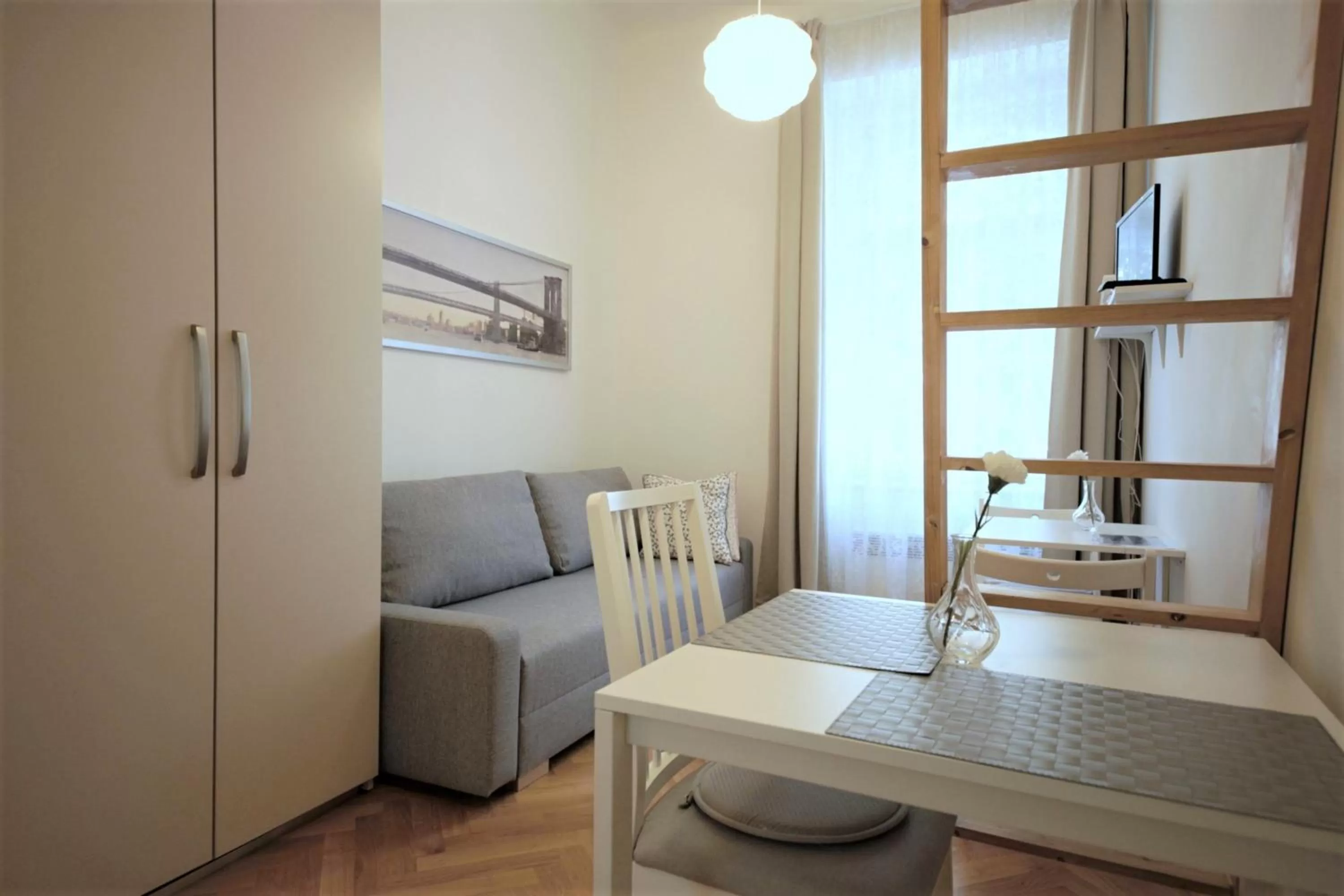 City Castle Aparthotel