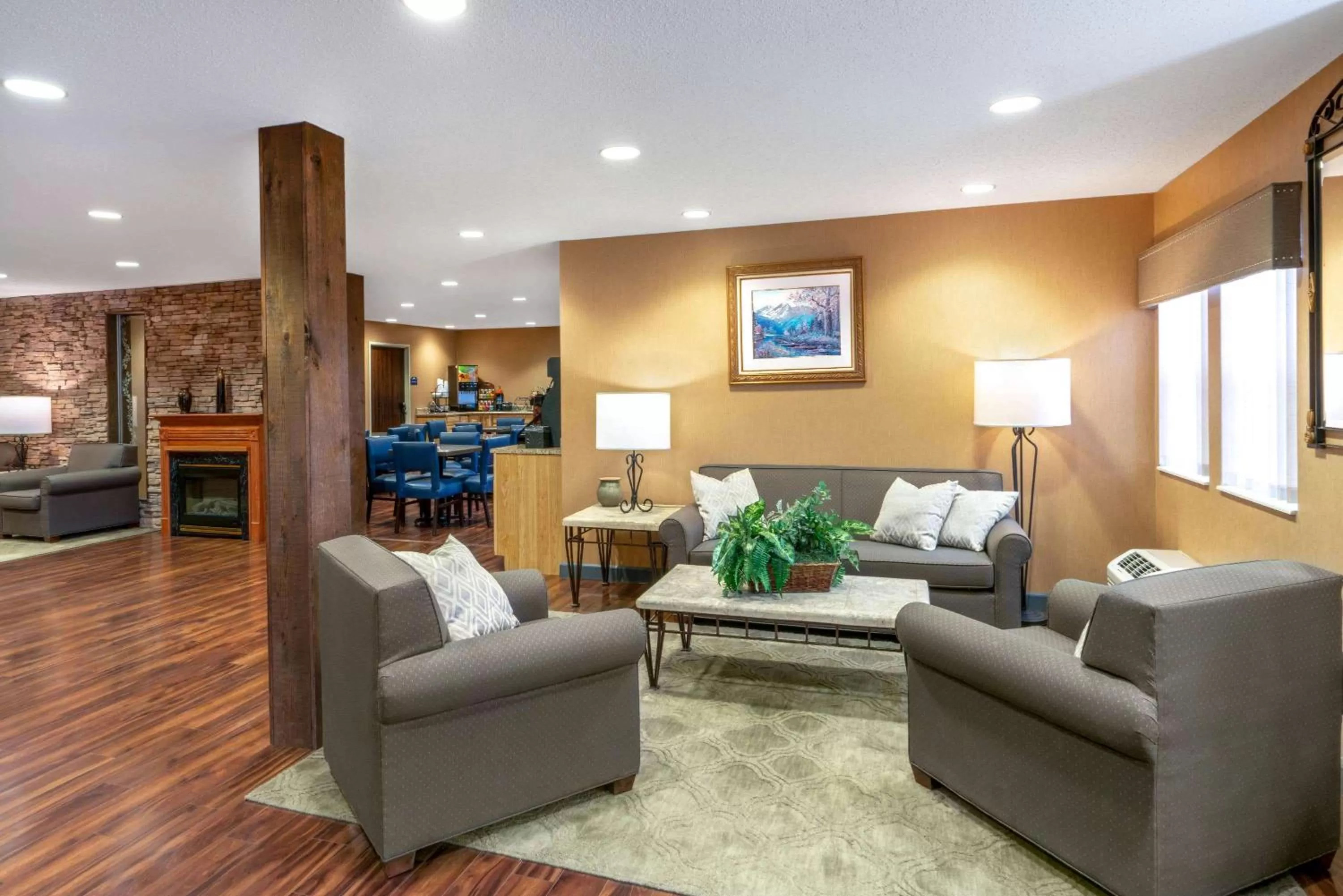 Lobby or reception in Microtel Inn & Suites