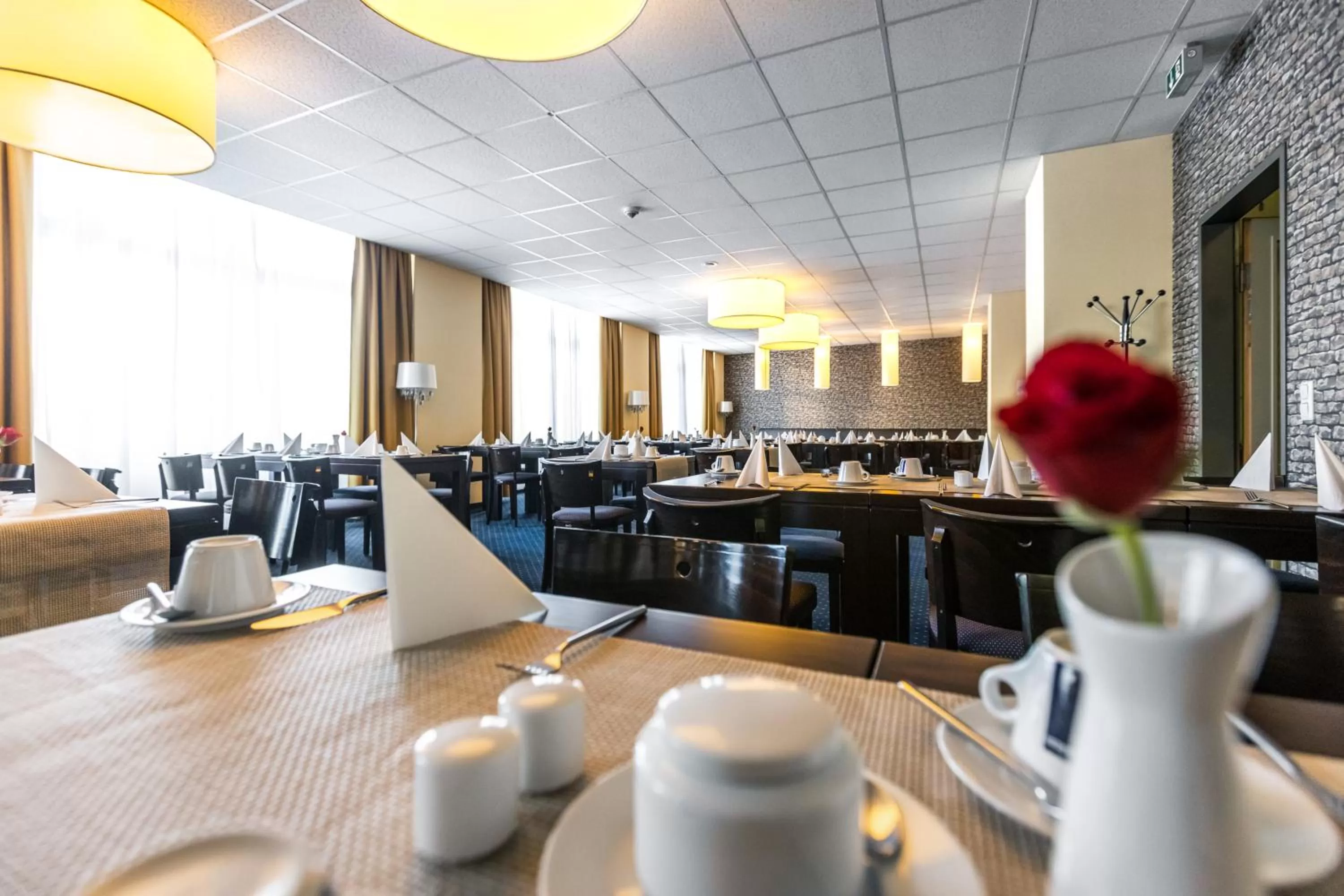 Restaurant/places to eat in Royal International Leipzig