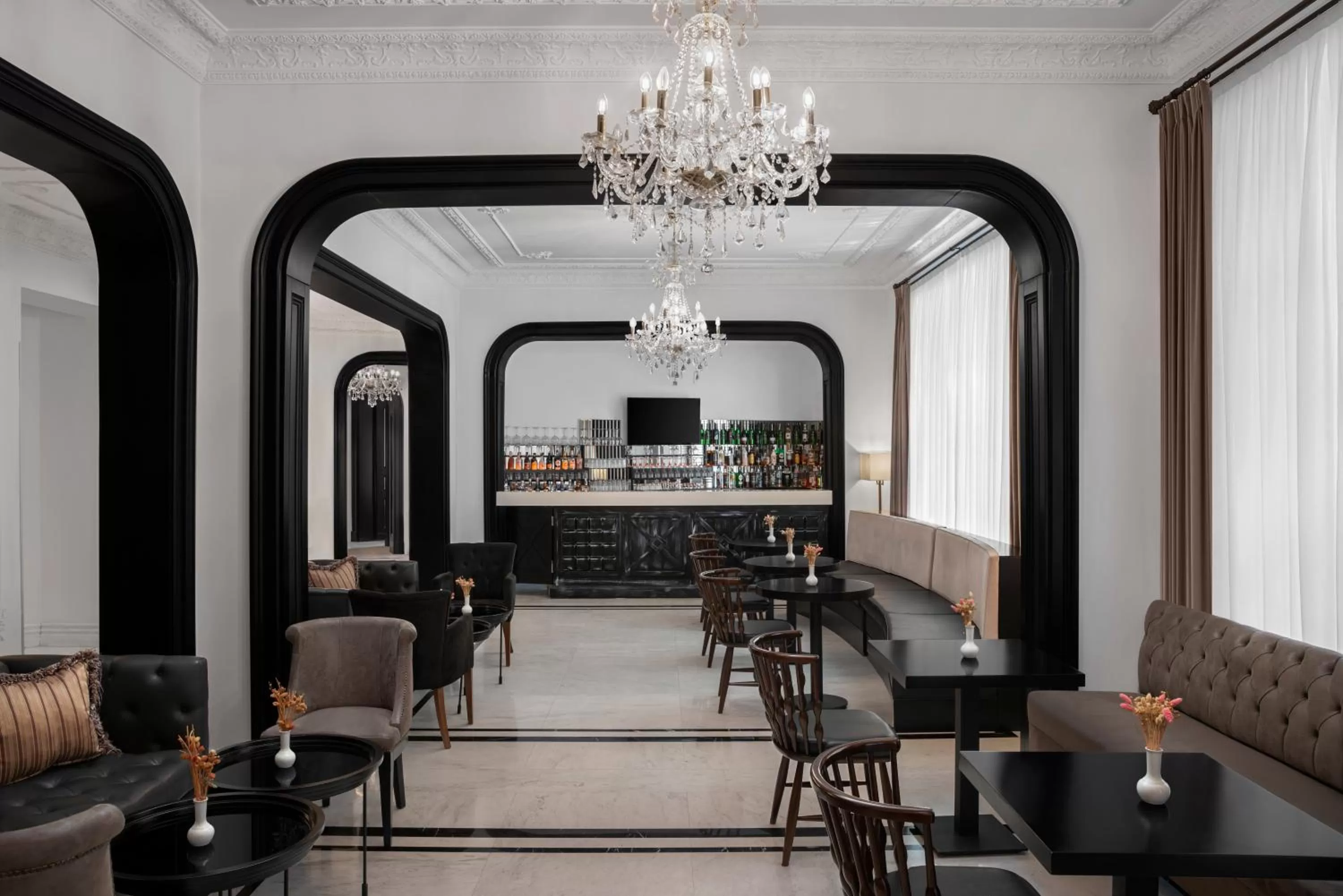 Restaurant/places to eat in AKKA Lush Hotel Taksim