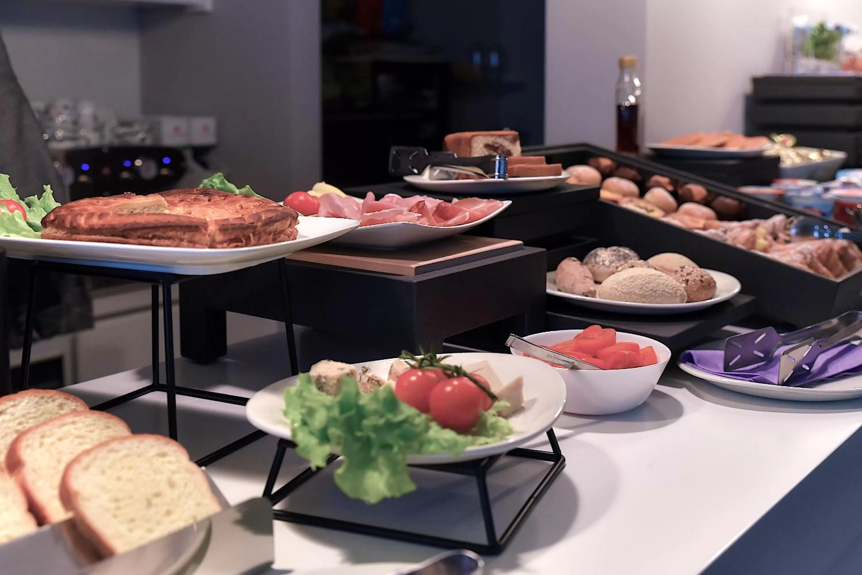 Food and drinks in Le Camp Suite & Spa