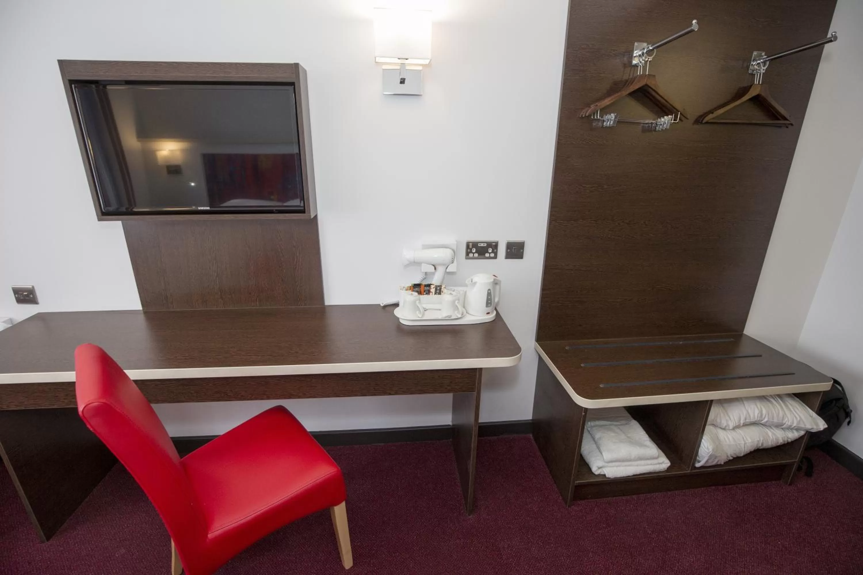 Decorative detail in Ramada Milton Keynes