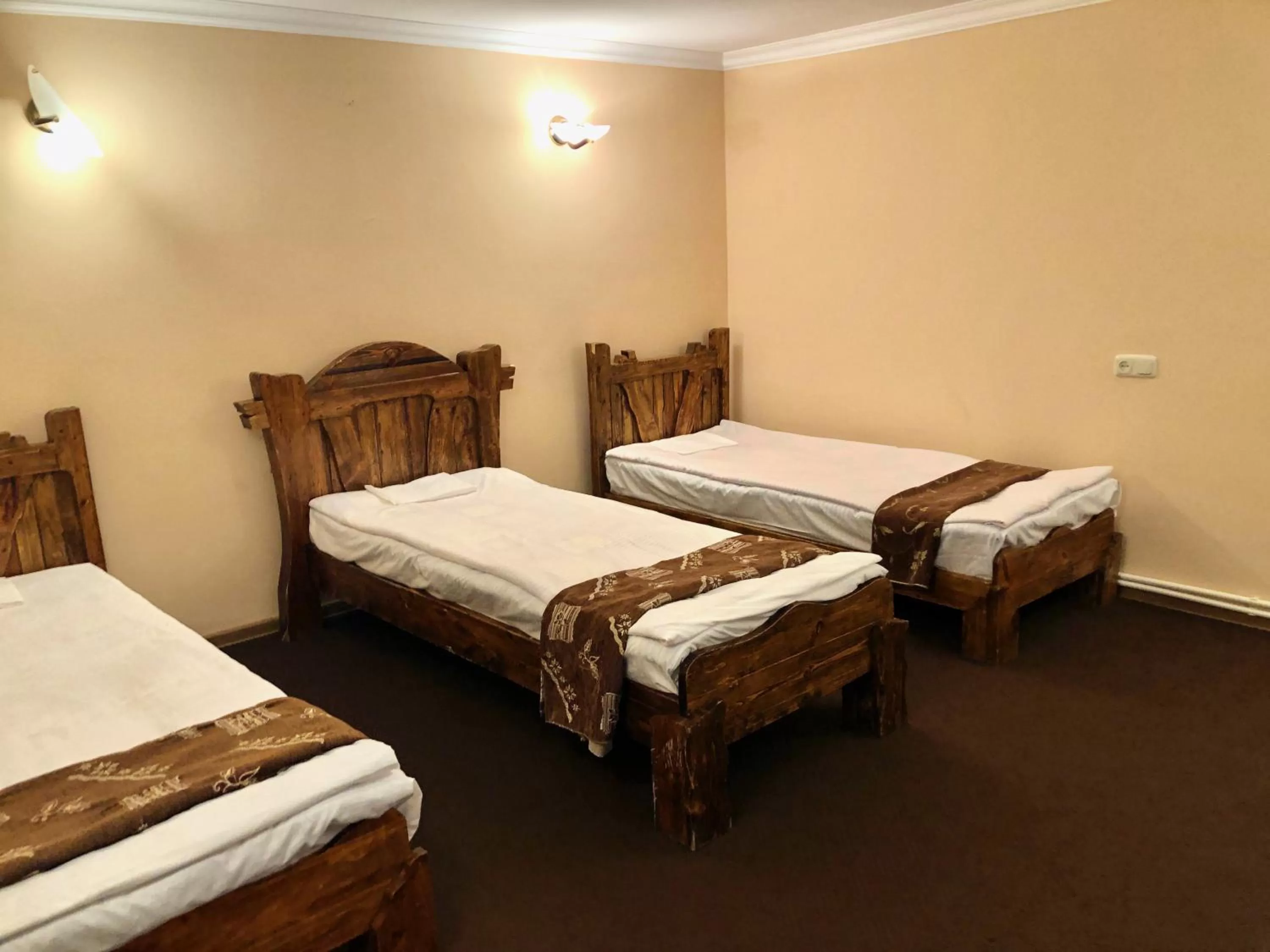 Bed in Dil Hill by Sam