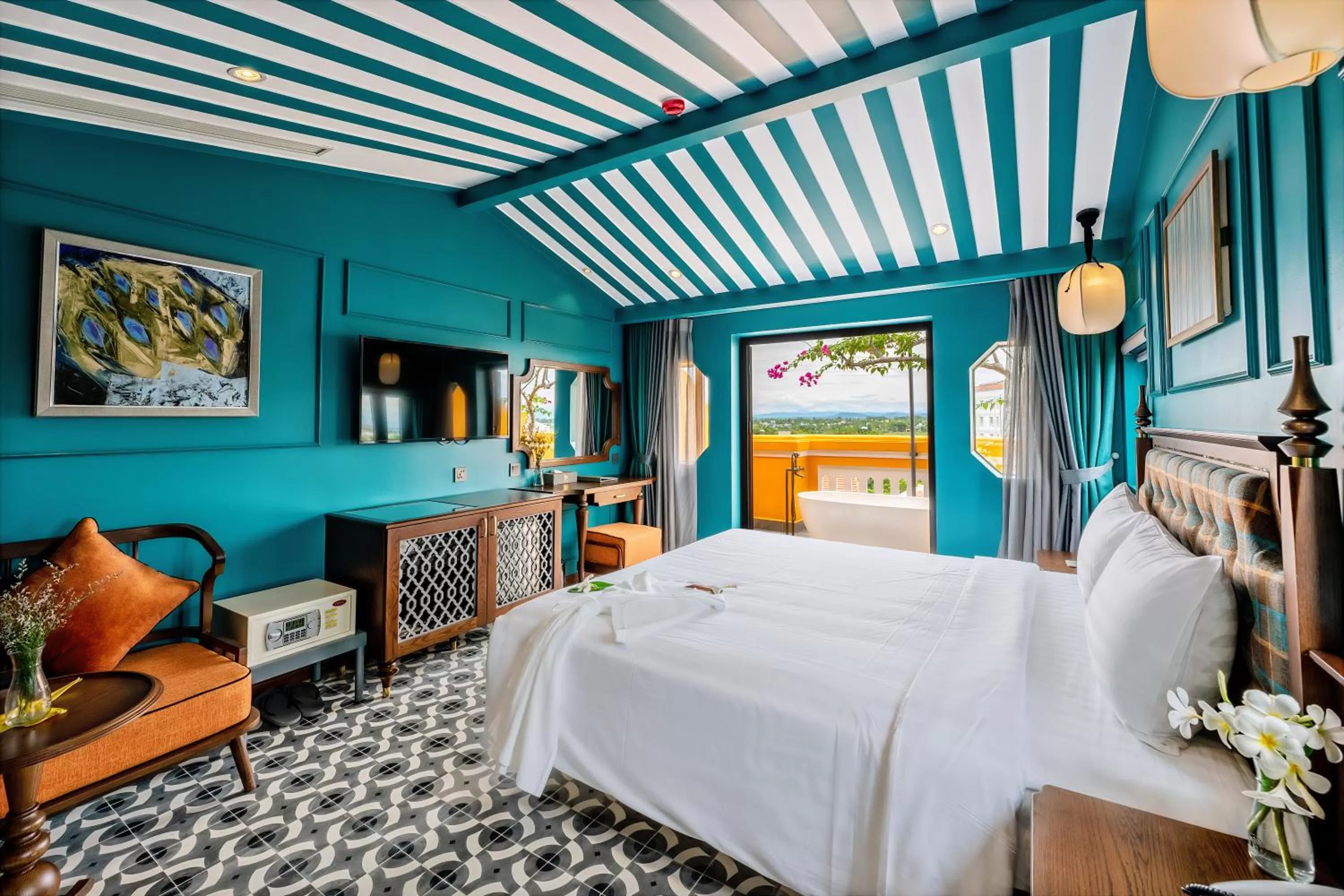 Photo of the whole room, Bed in Son Hoi An Boutique Hotel & Spa