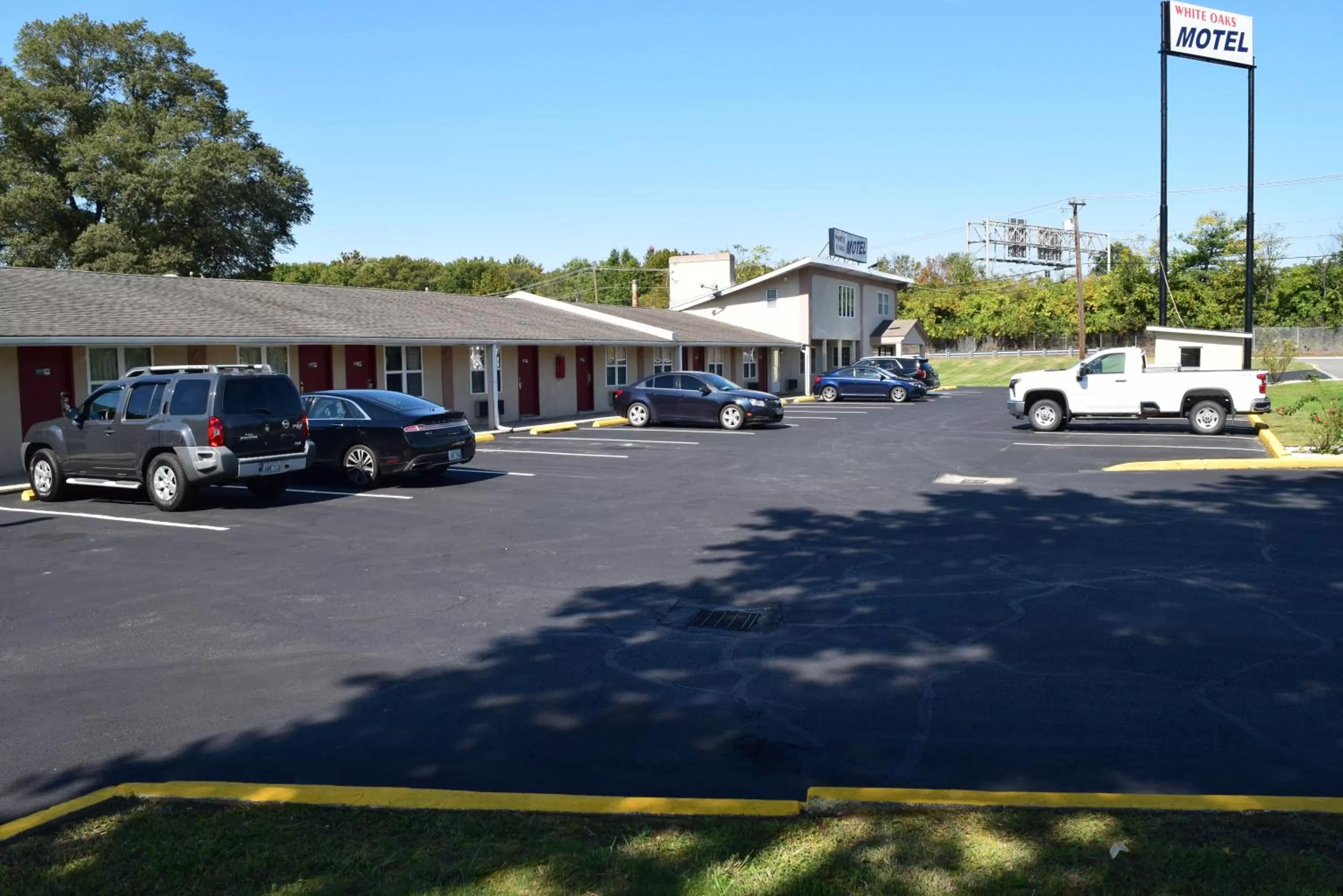 Property building in White Oaks Motel Pennsville/Carneys Point