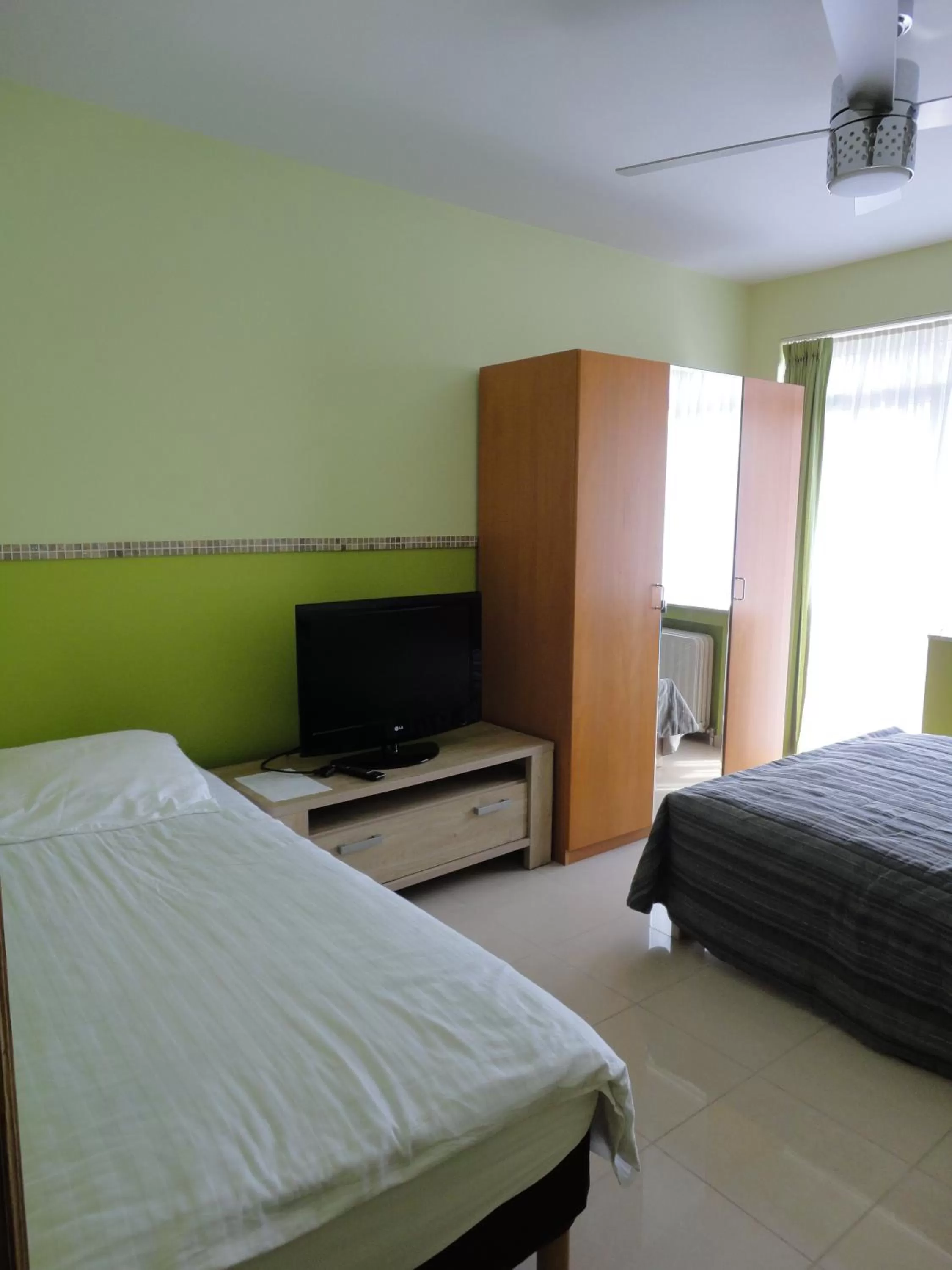 Bedroom, Bed in Aparthotel Résidence Bara Midi