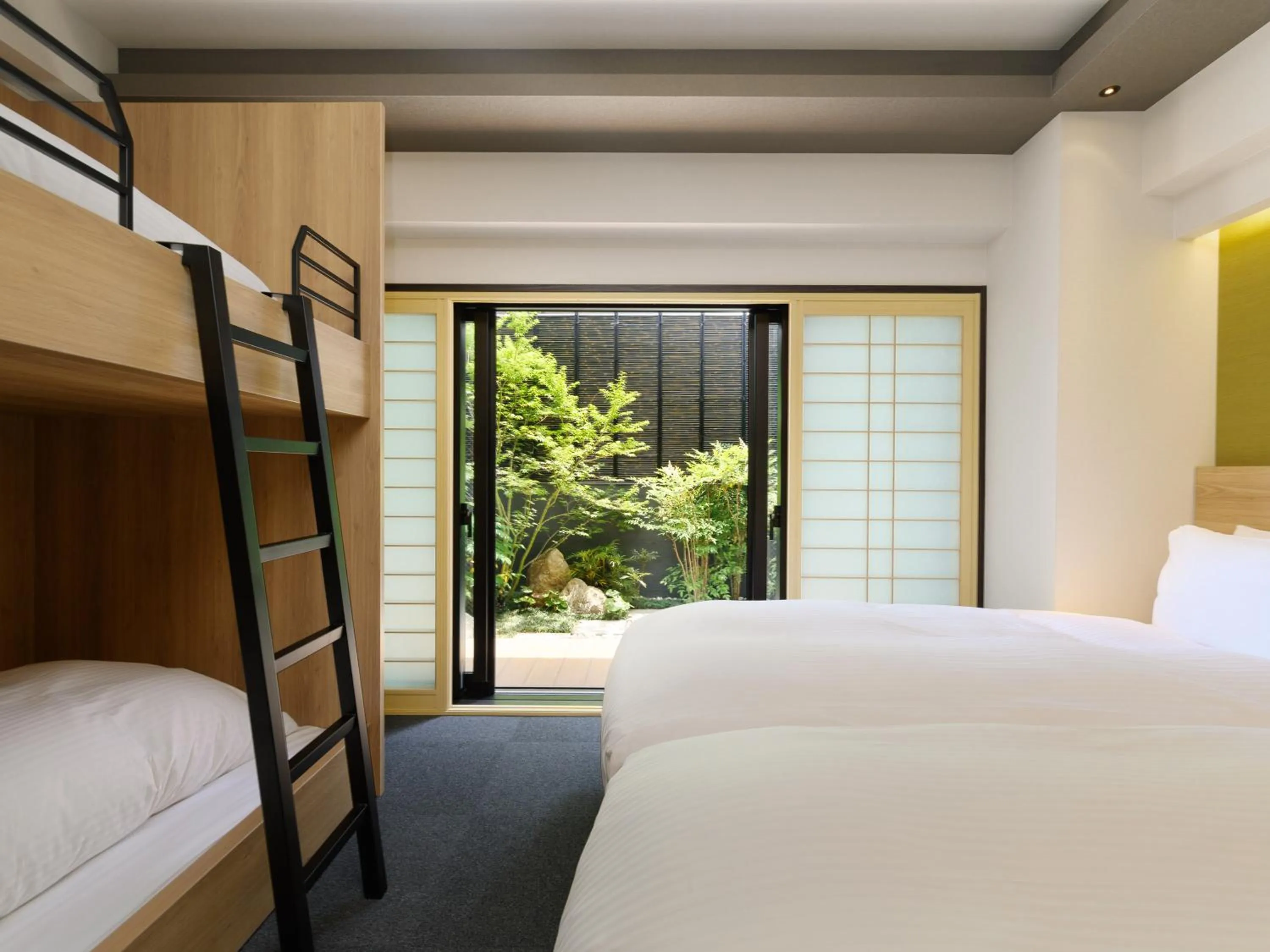 Garden view, Bed in MIMARU Kyoto Station