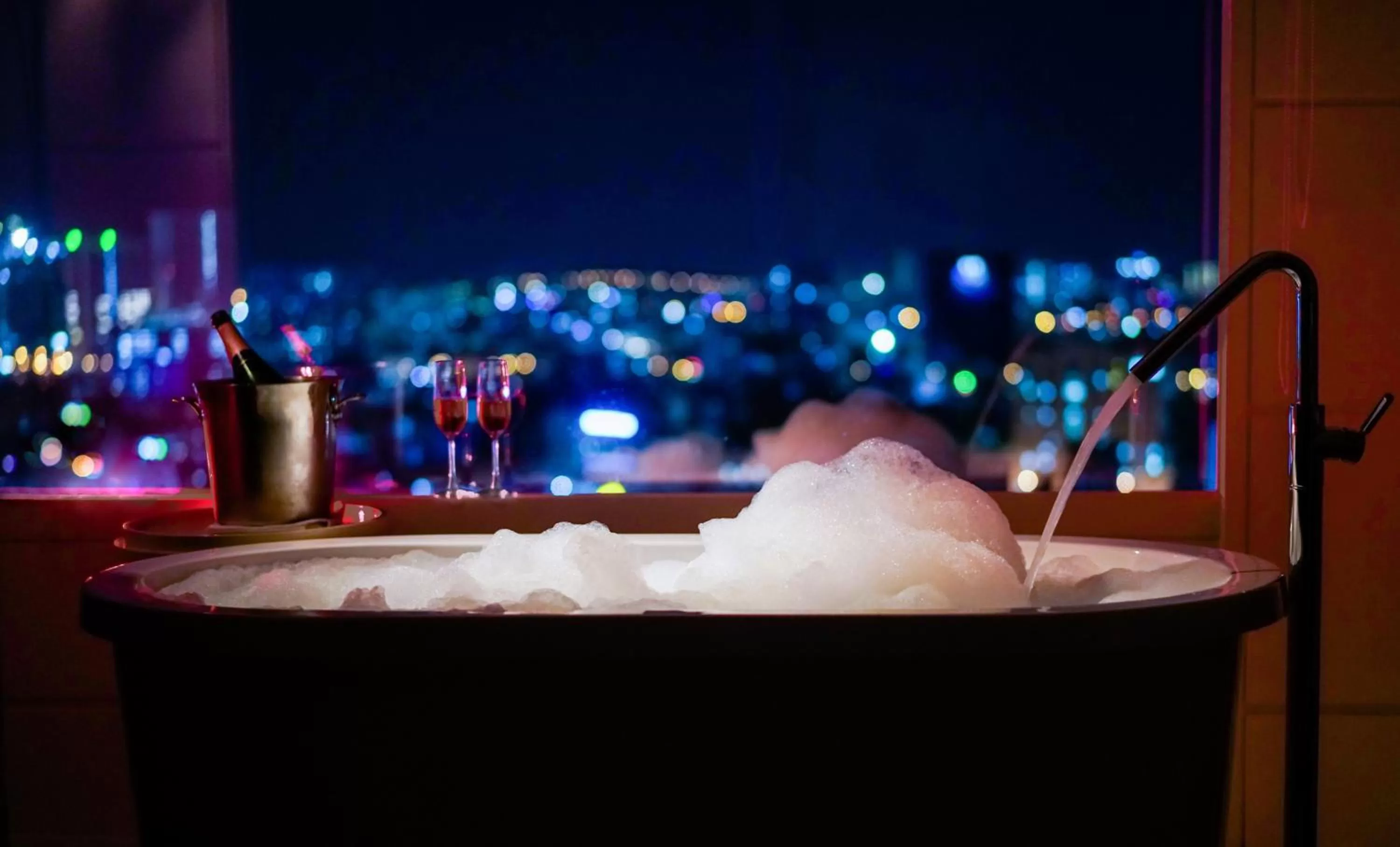Bathroom in Hotel Nikko Saigon
