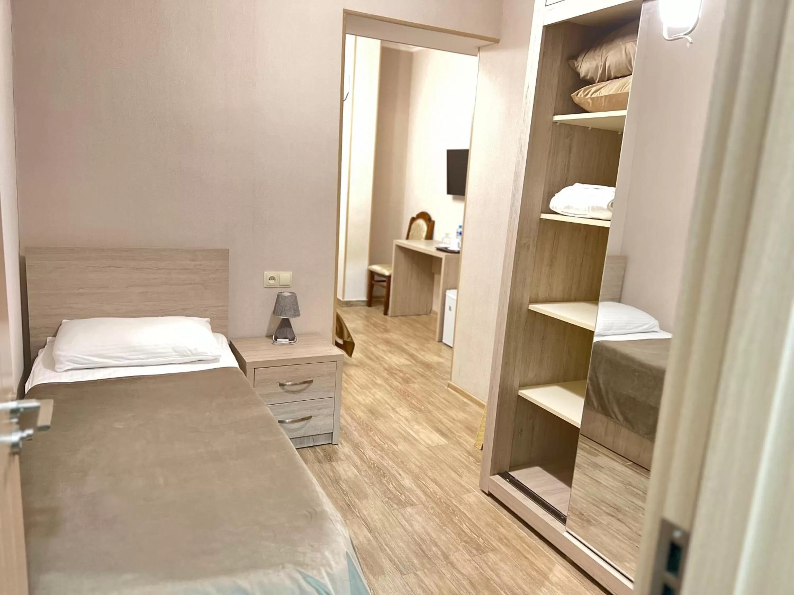 Bedroom, Bed in Family Hotel Triston