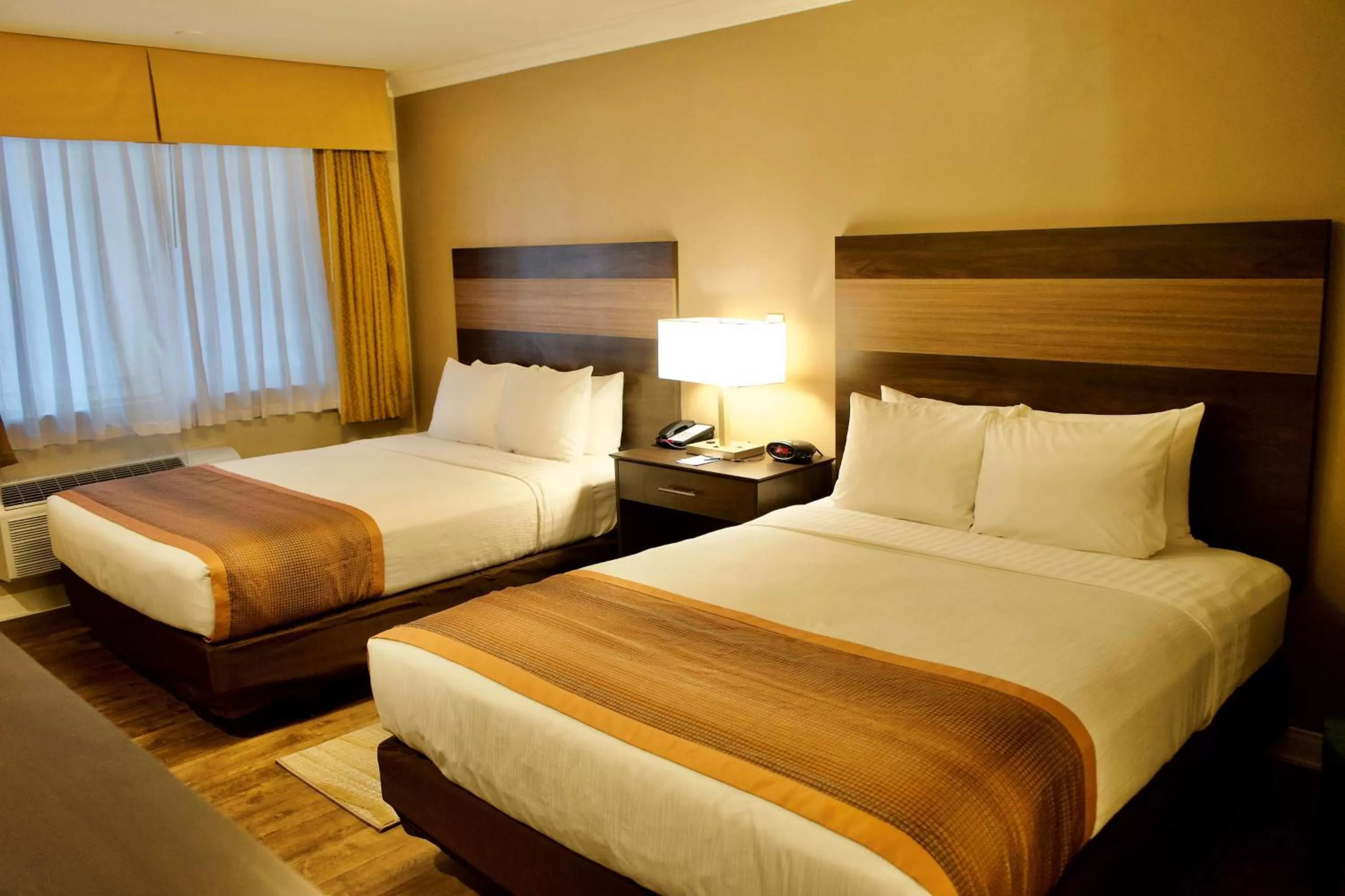 Queen Room with Two Queen Beds and Roll-In Shower- Mobility Access/Non-Smoking in Best Western China Lake Inn