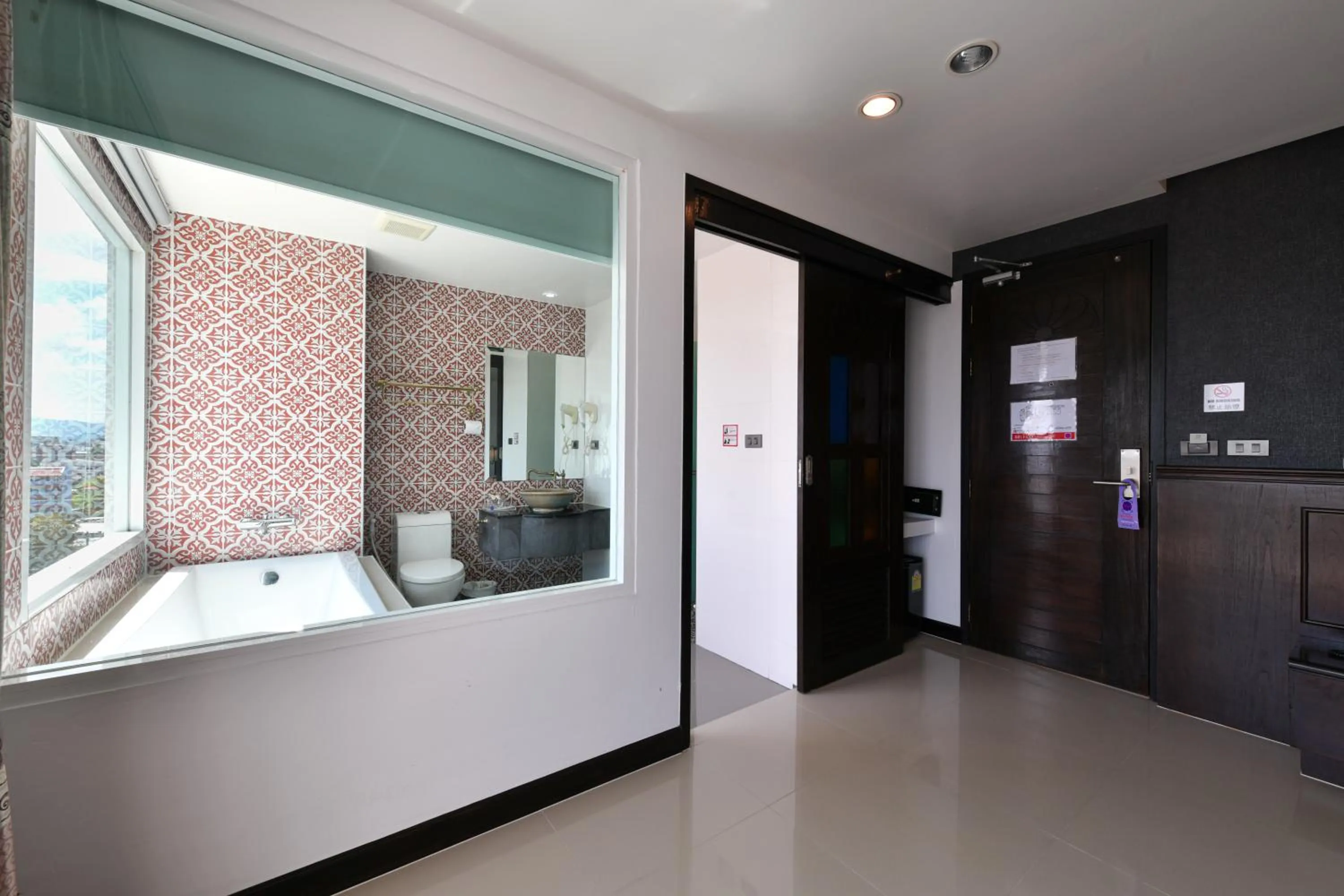 Bathroom in Grand Supicha City Hotel