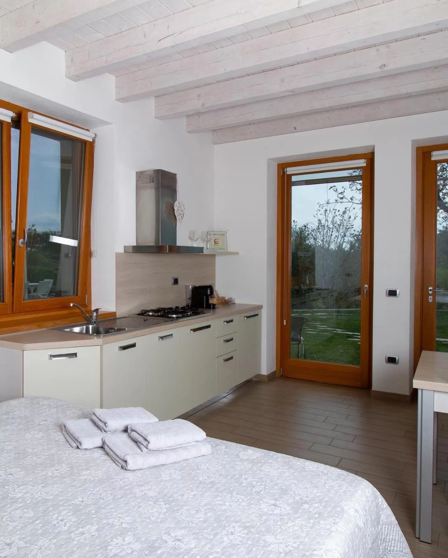 TV/Entertainment Center in B&B Sovenigo