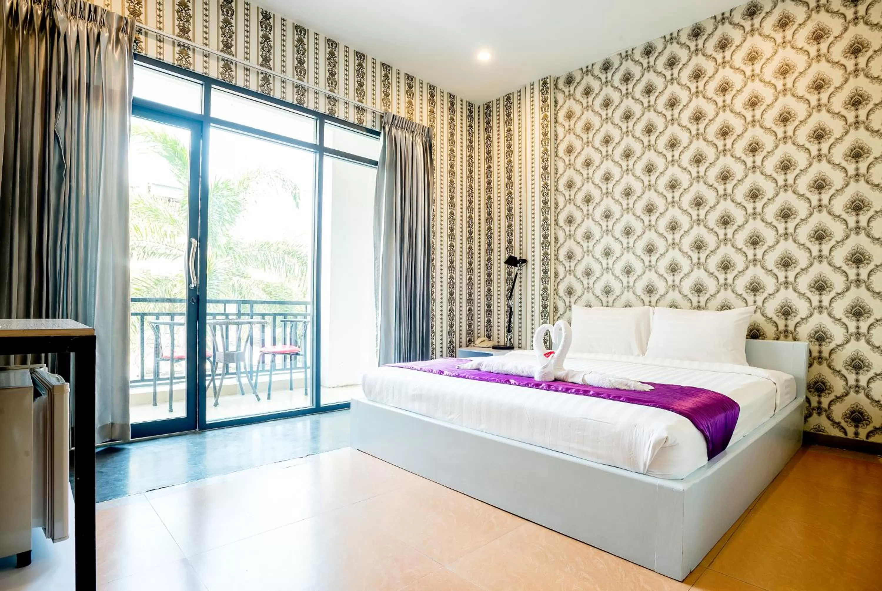 Photo of the whole room, Bed in White Residence Hotel & Apartment