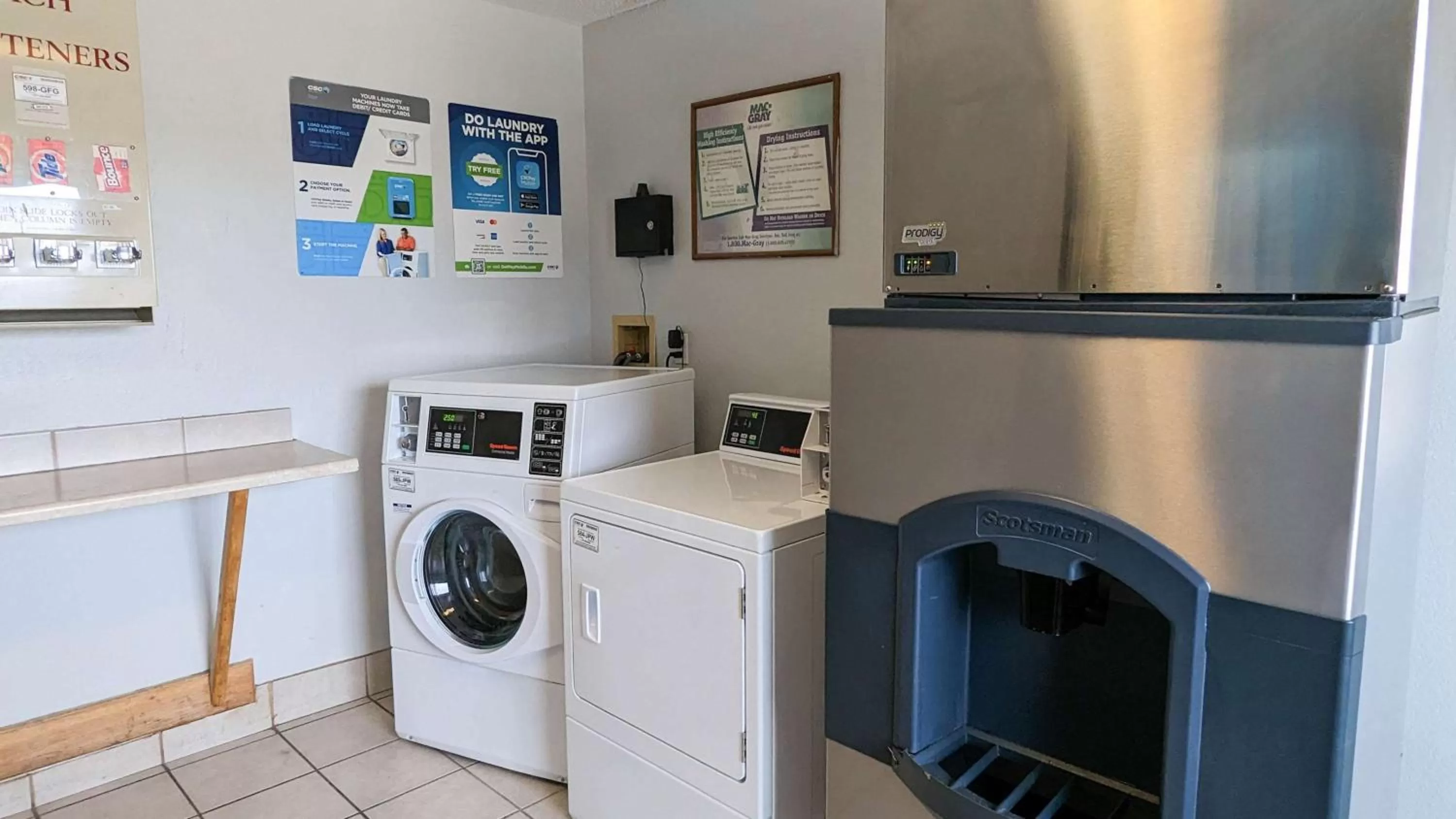 Property building in Motel 6-Framingham, MA - Boston West