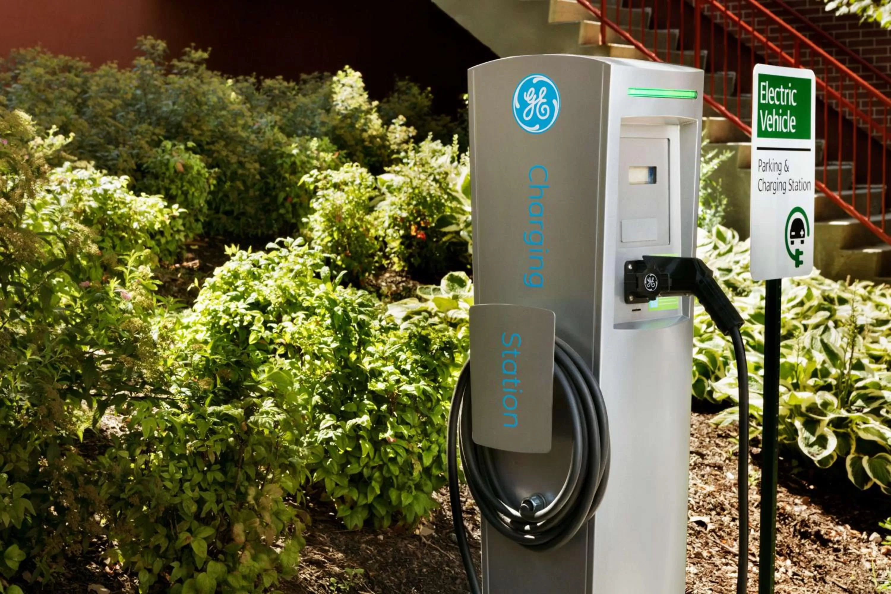 Property building in Hampton Inn New York - LaGuardia Airport