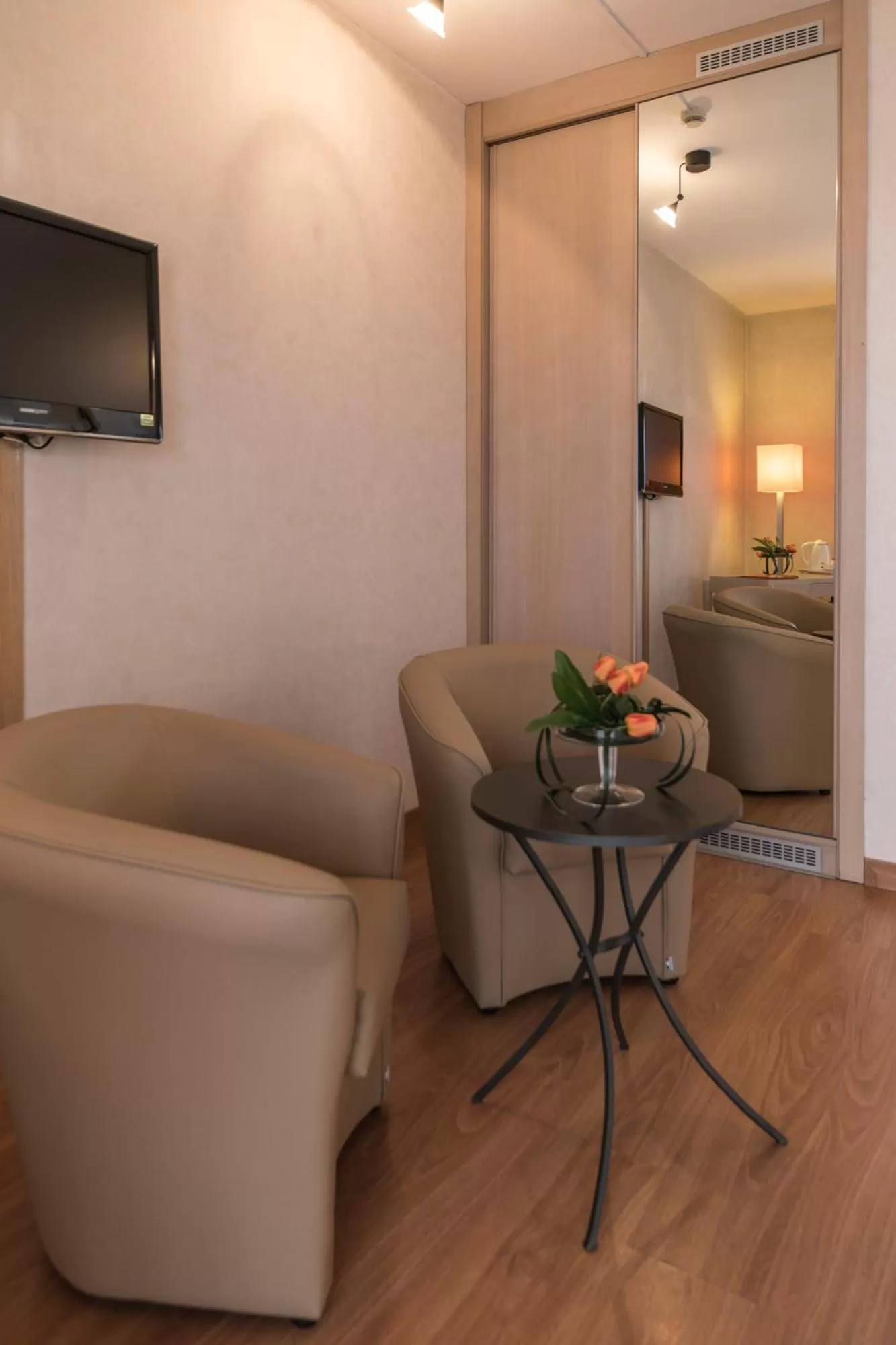 wardrobe in Hotel Donatello Imola