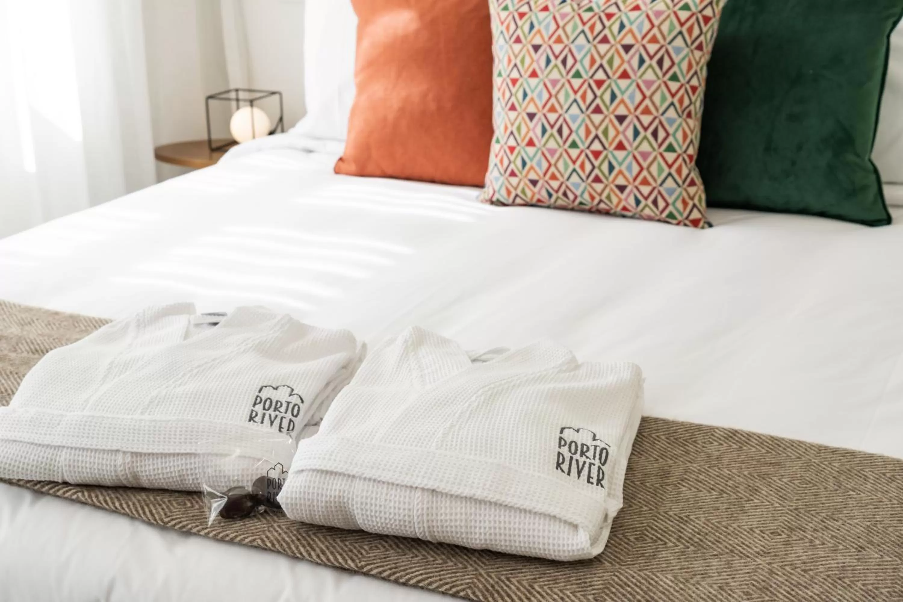 Bed in Porto River Infante