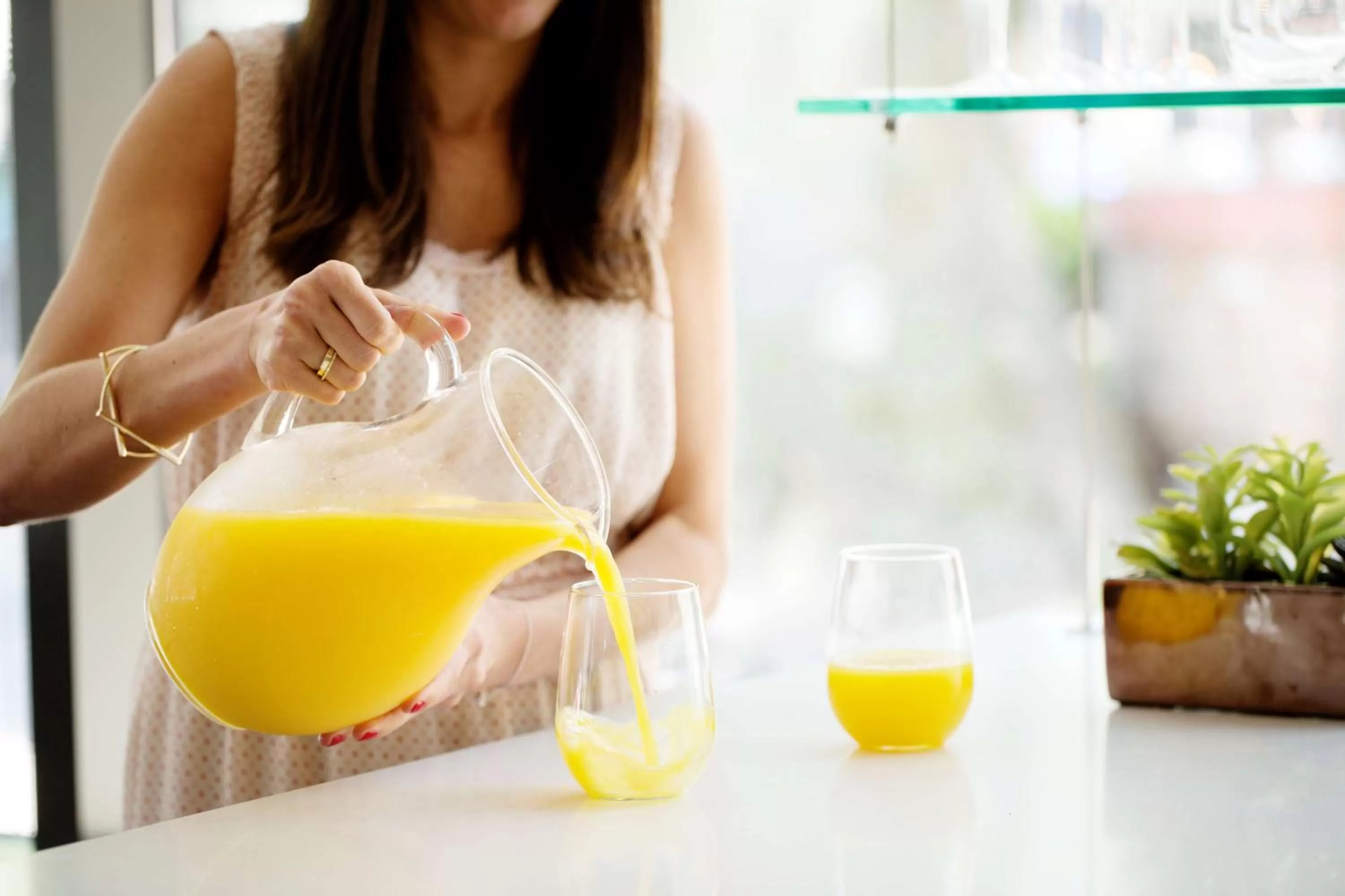 Restaurant/places to eat in Hyatt House Pittsburgh-South Side