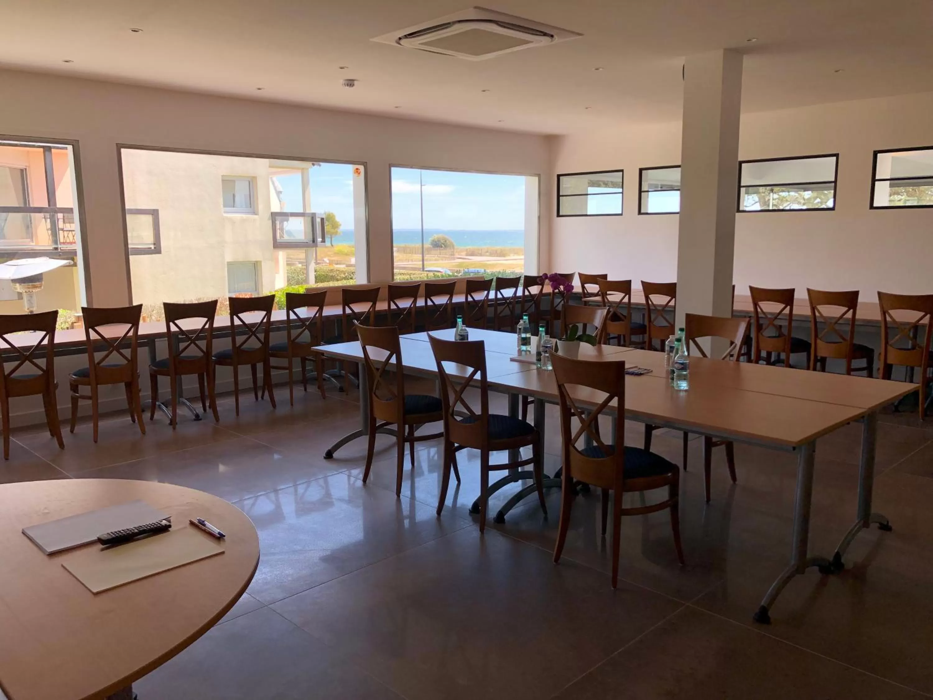 Meeting/conference room in Le Diana Hôtel & Spa