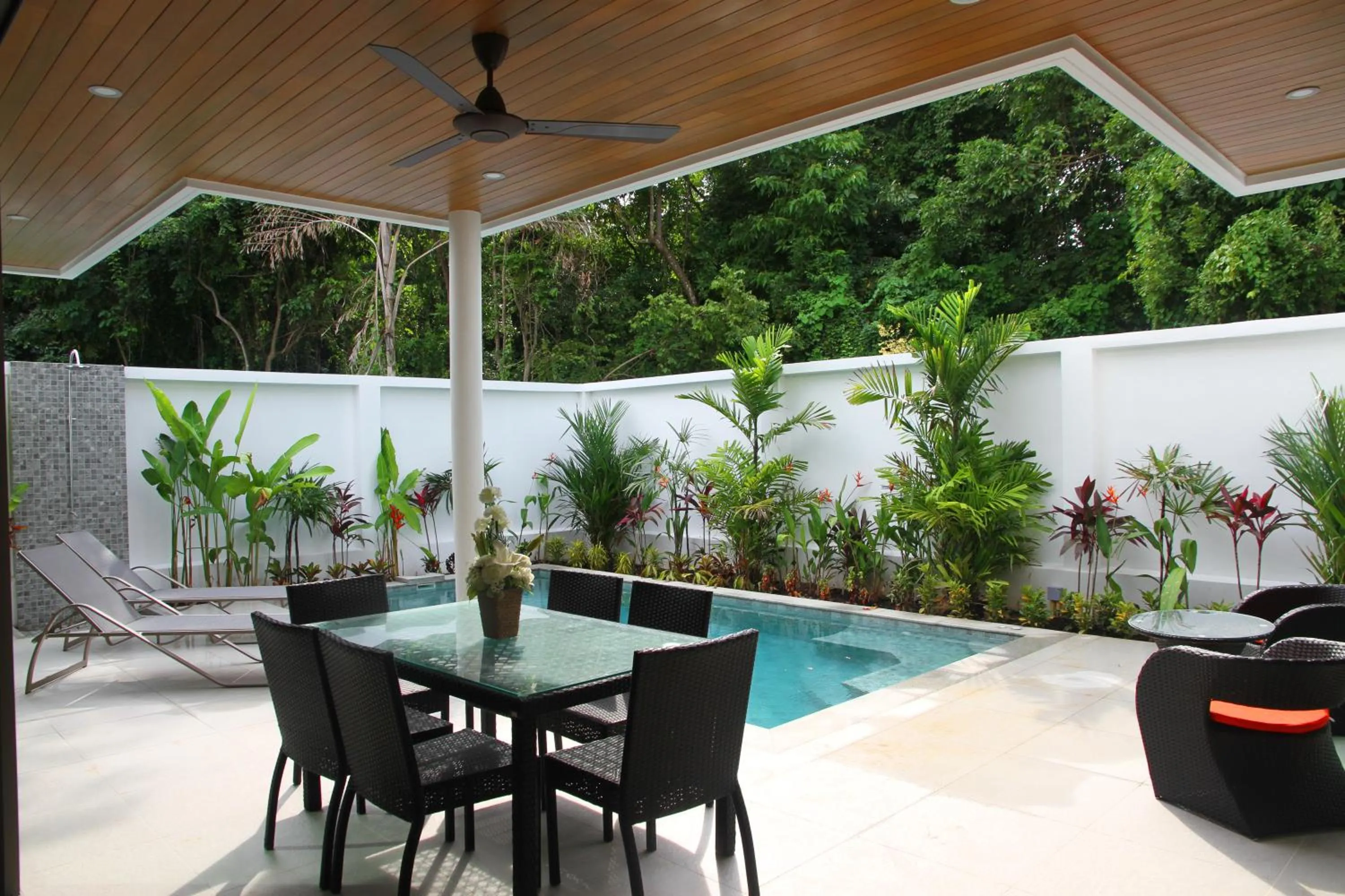 Patio in Ya Nui Beach Villas