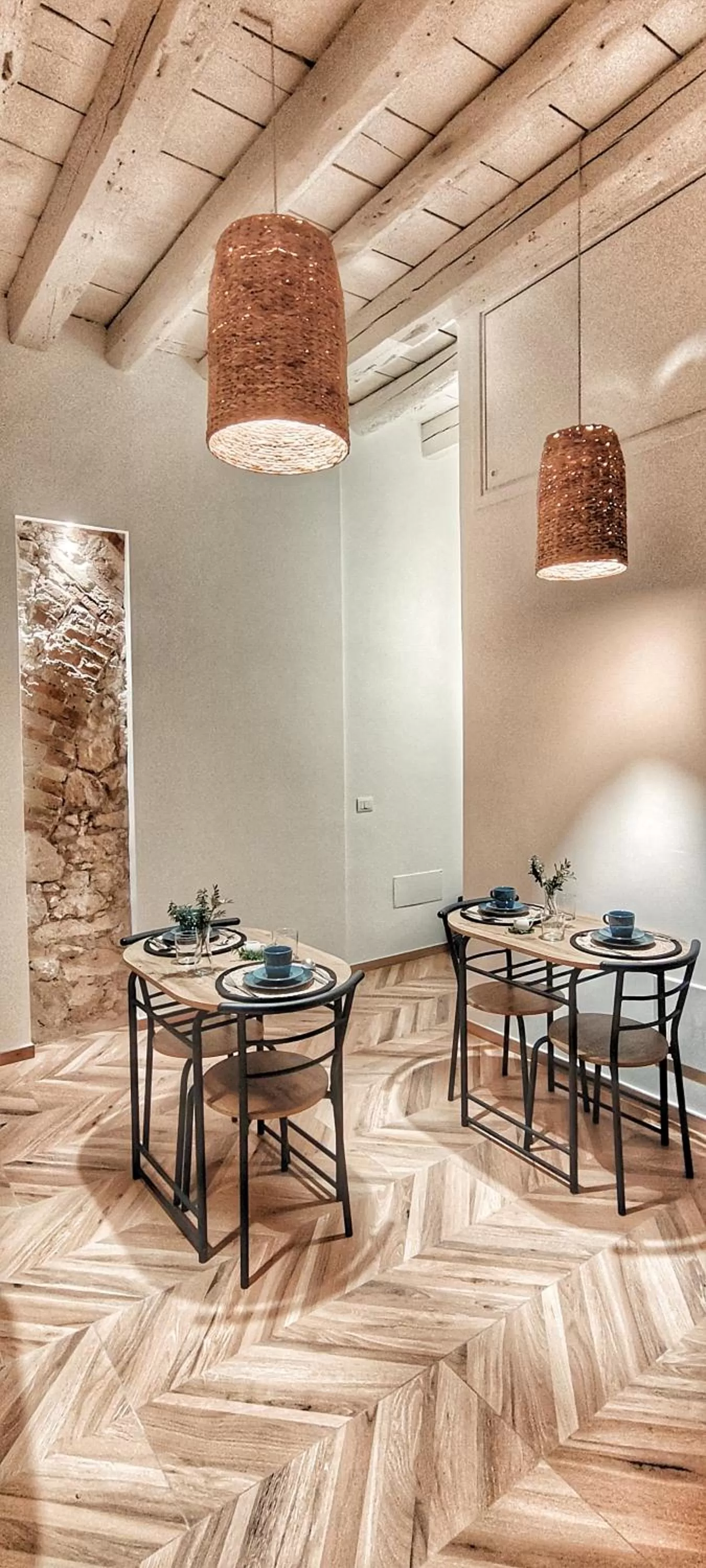 Breakfast, Restaurant/Places to Eat in Almarì