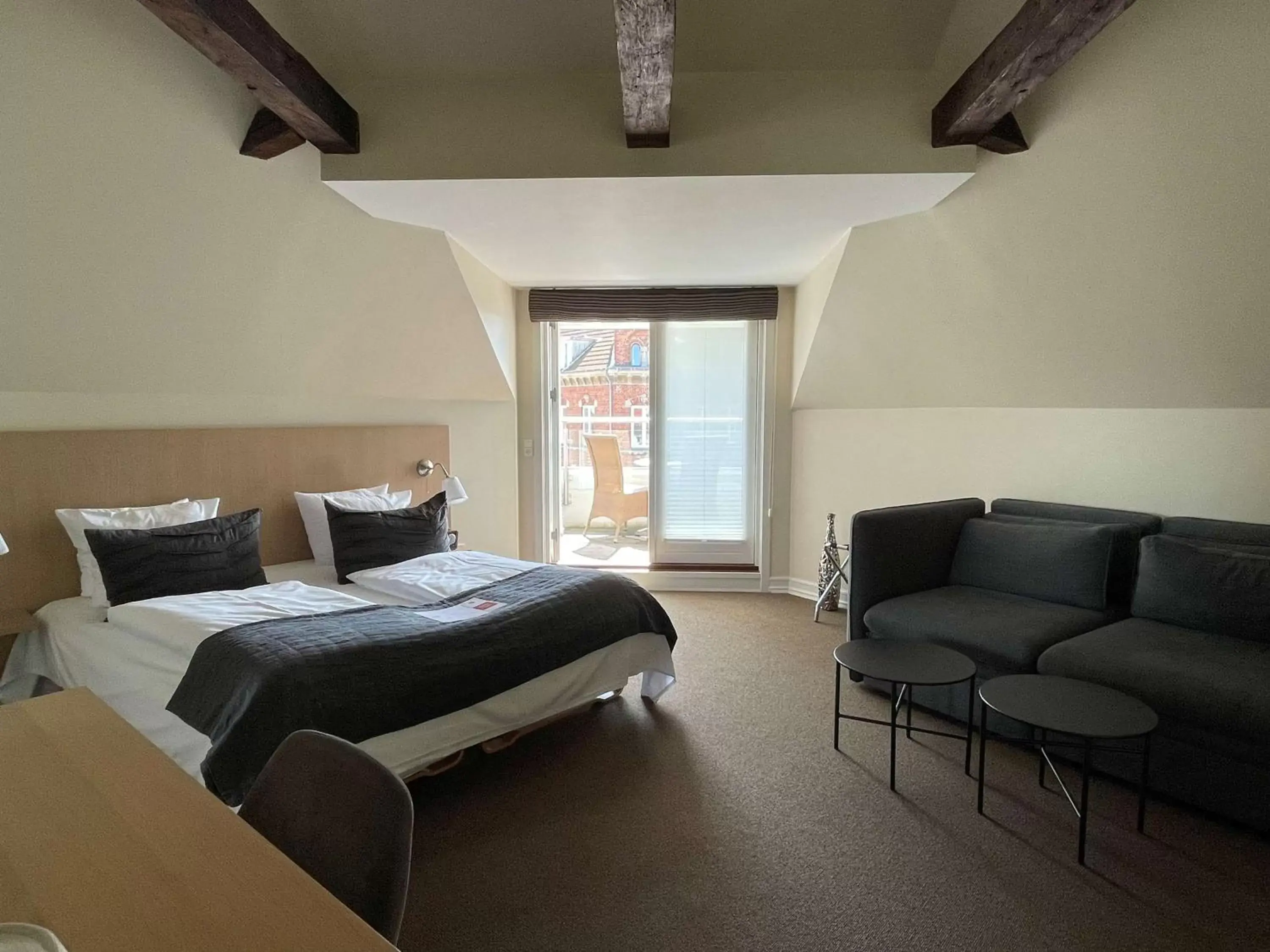 Junior Suite with King Bed and Sofa Bed - Non-Smoking in Best Western Hotel Herman Bang Junior Suite with King Bed and Sofa Bed - Non-Smoking in Best Western Hotel Herman Bang