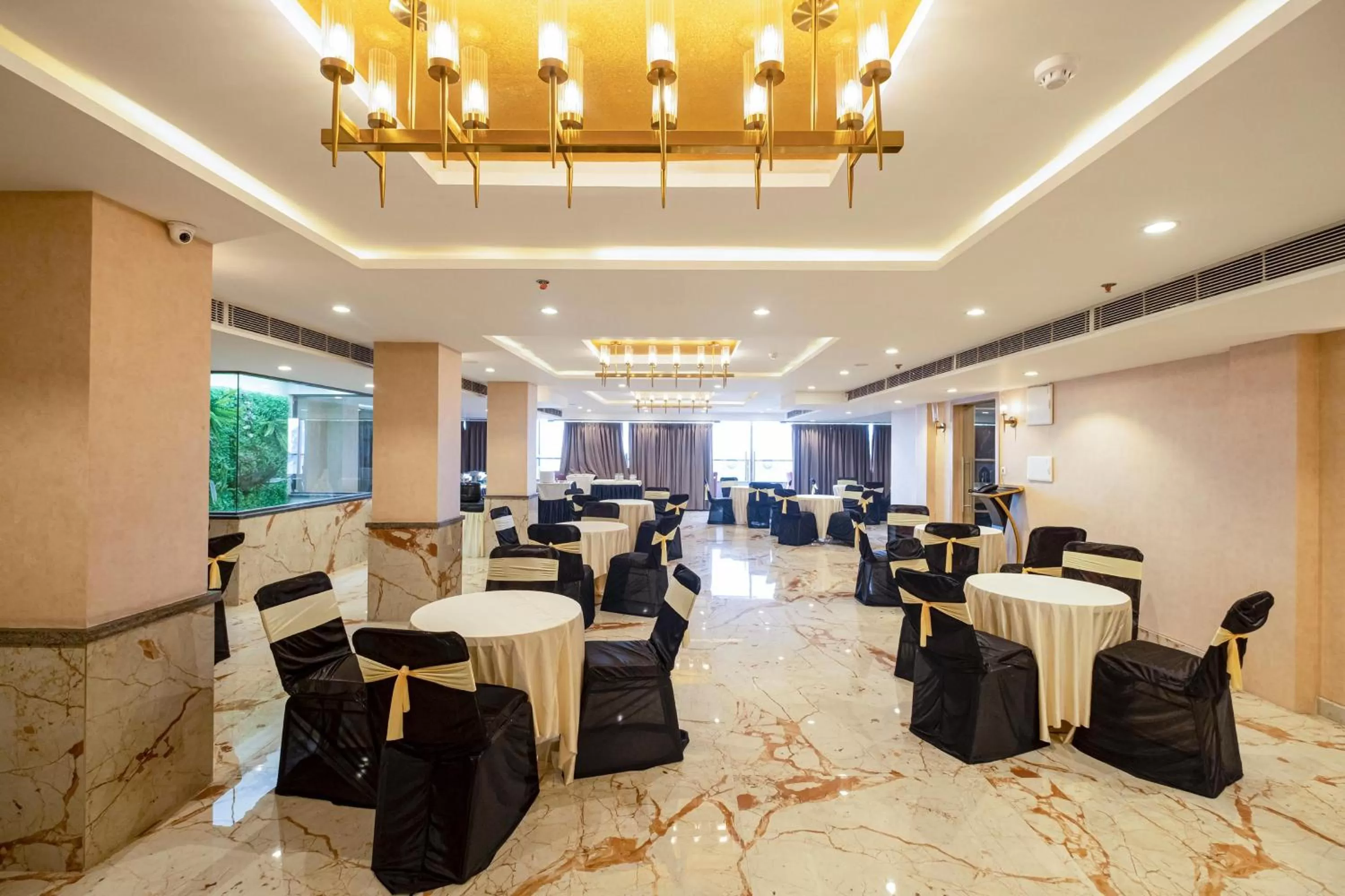 Restaurant/Places to Eat in The Bastion