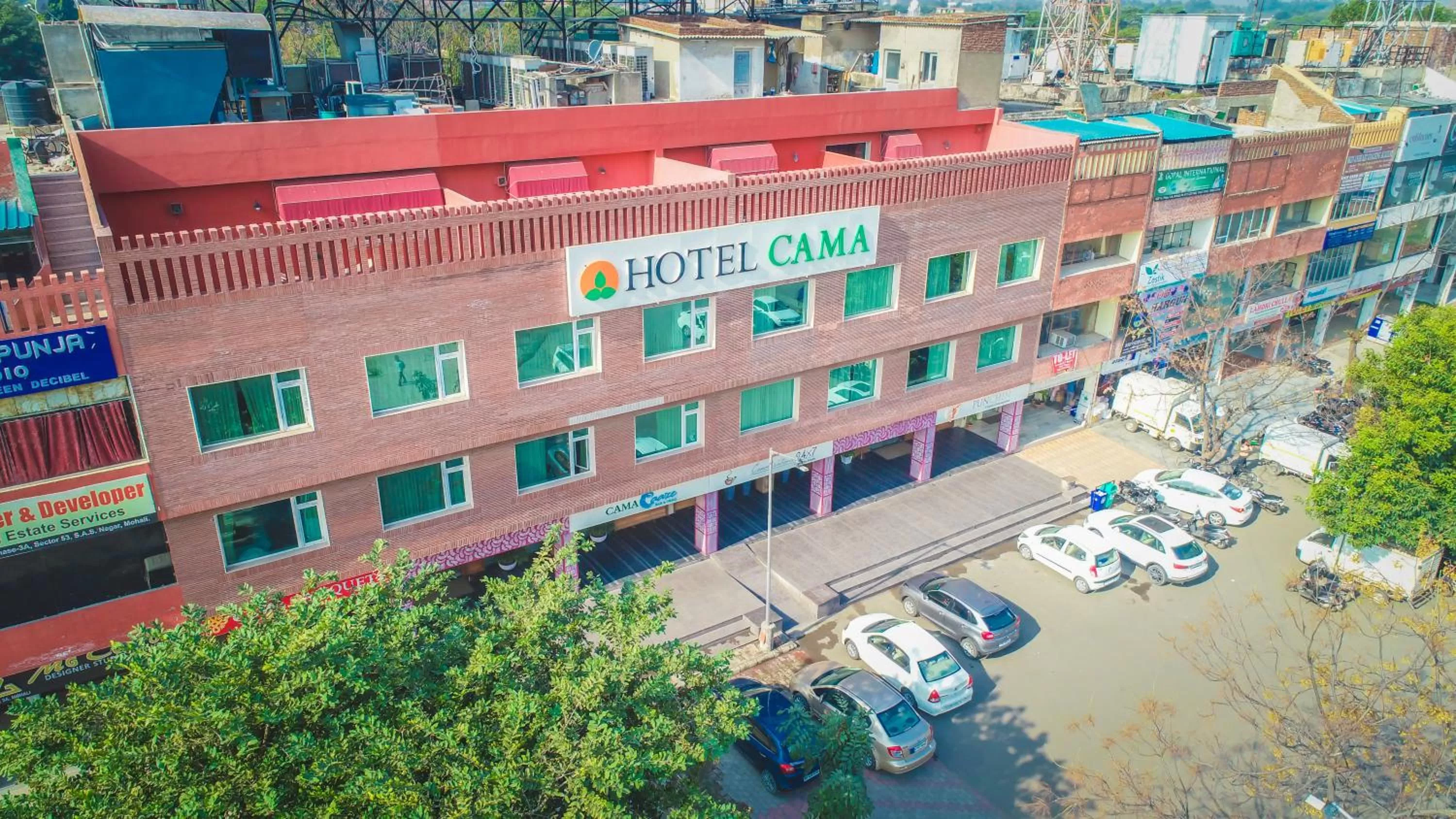 Property building in Hotel Cama