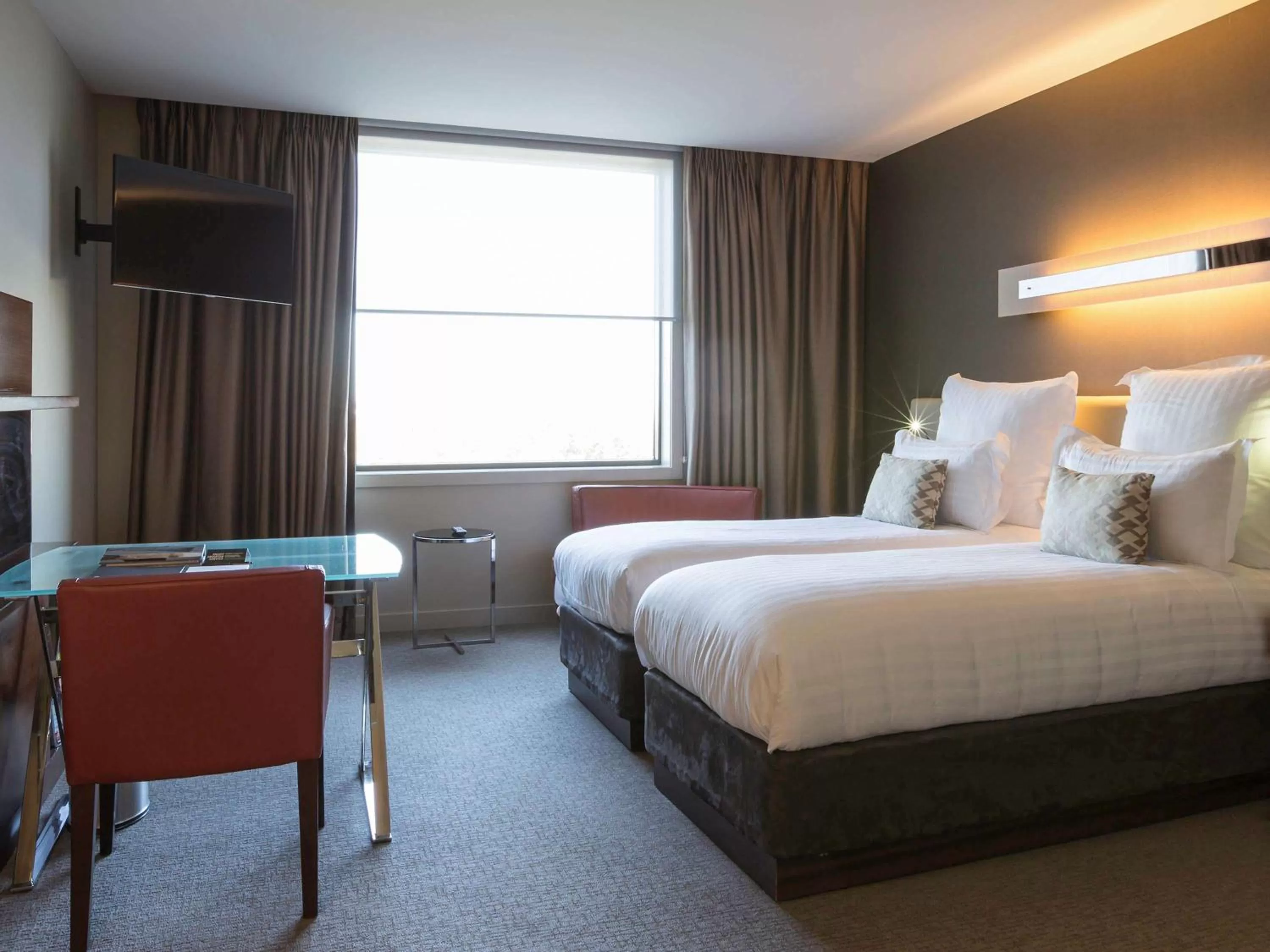 Photo of the whole room, Bed in Pullman Sydney Olympic Park