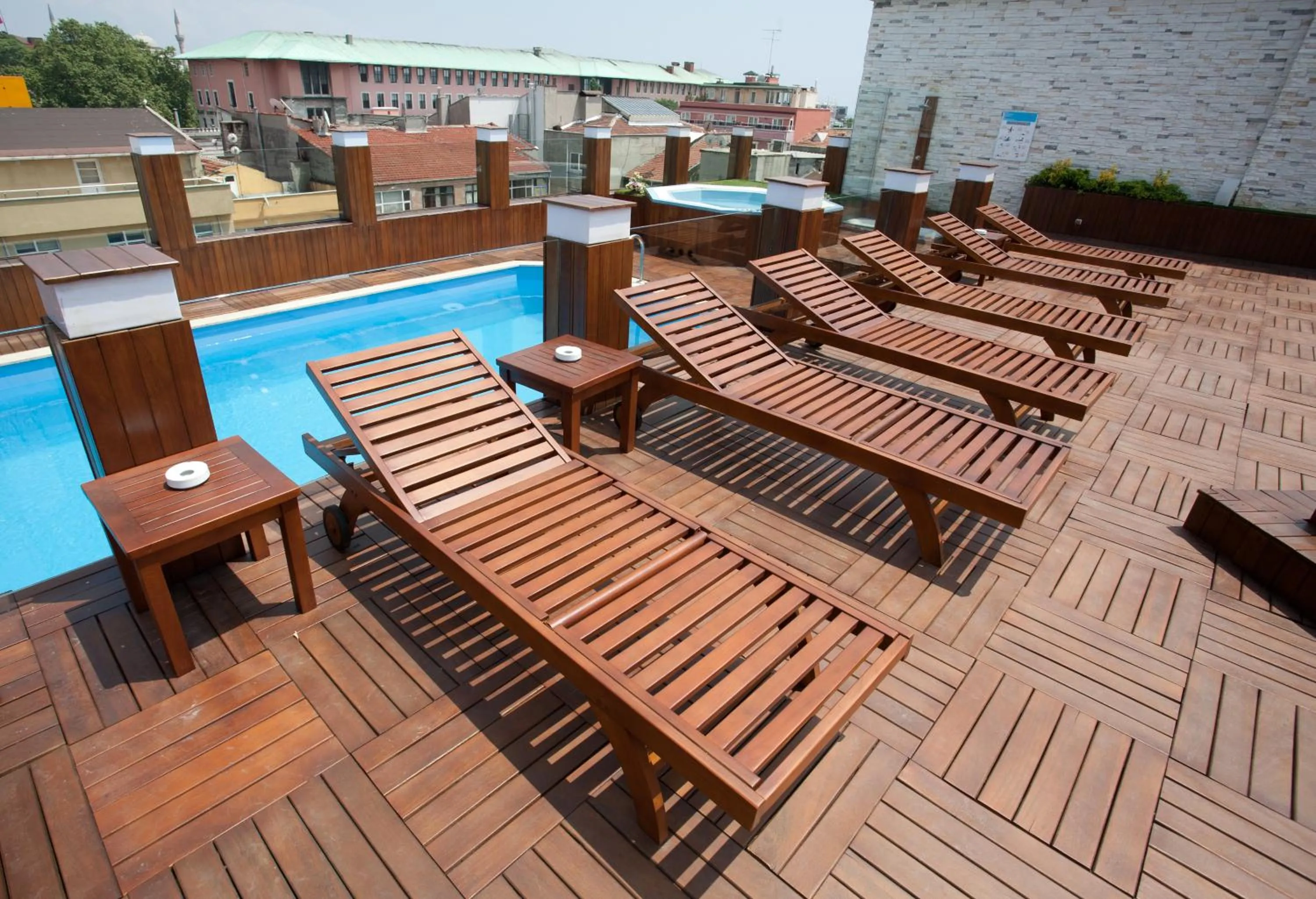 Swimming pool in Klas Hotel Istanbul Old City