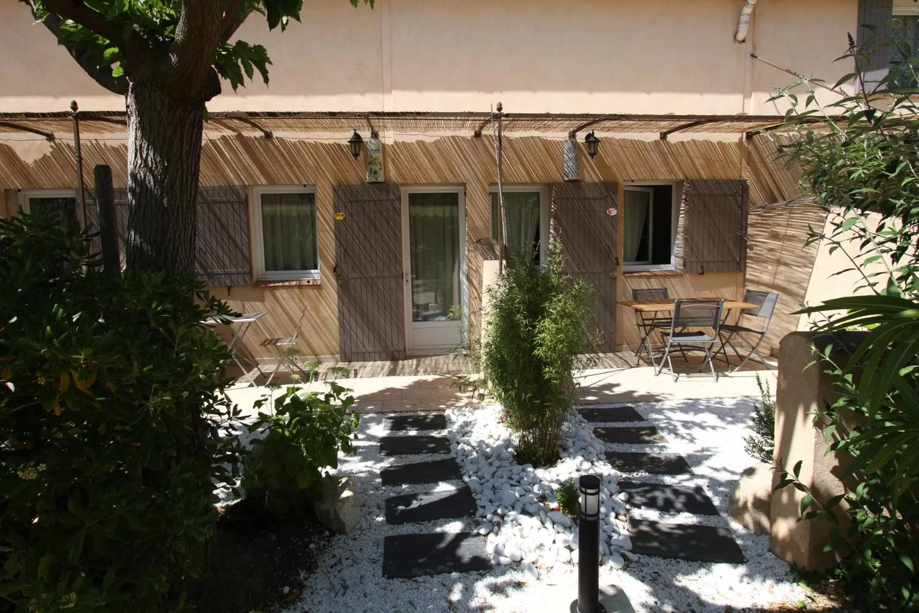 Triple Room with Terrace in CLOS DE LA FONT Triple Room with Terrace in CLOS DE LA FONT