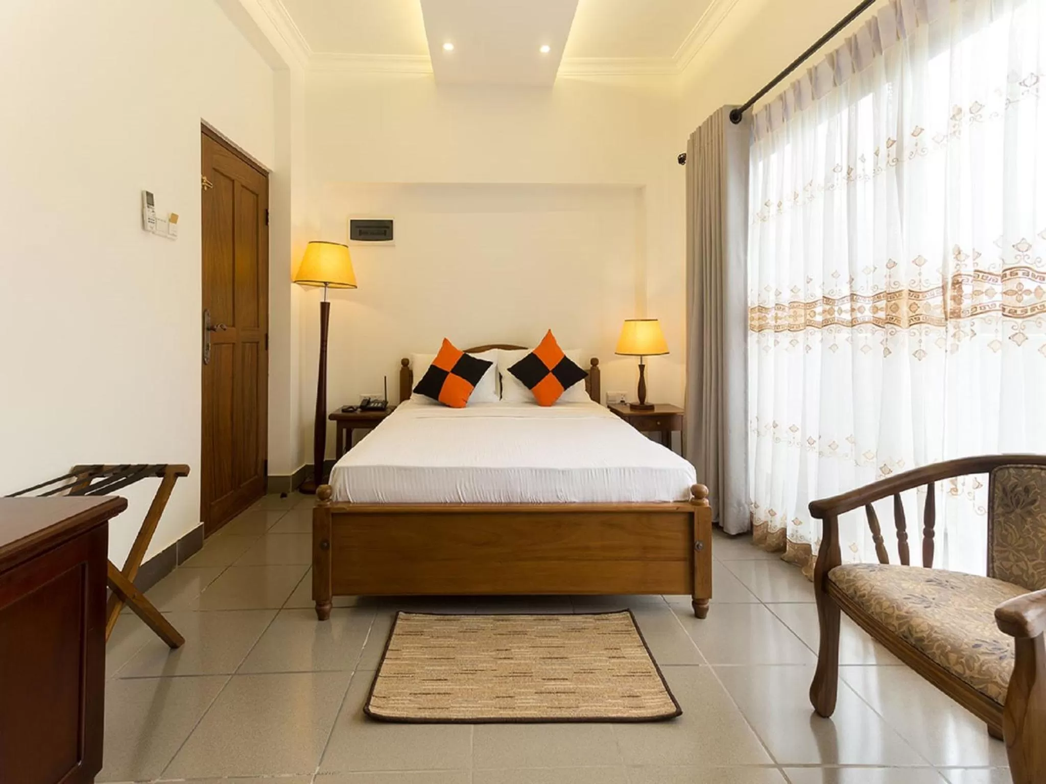 Bedroom, Bed in Heaven Seven Kandy