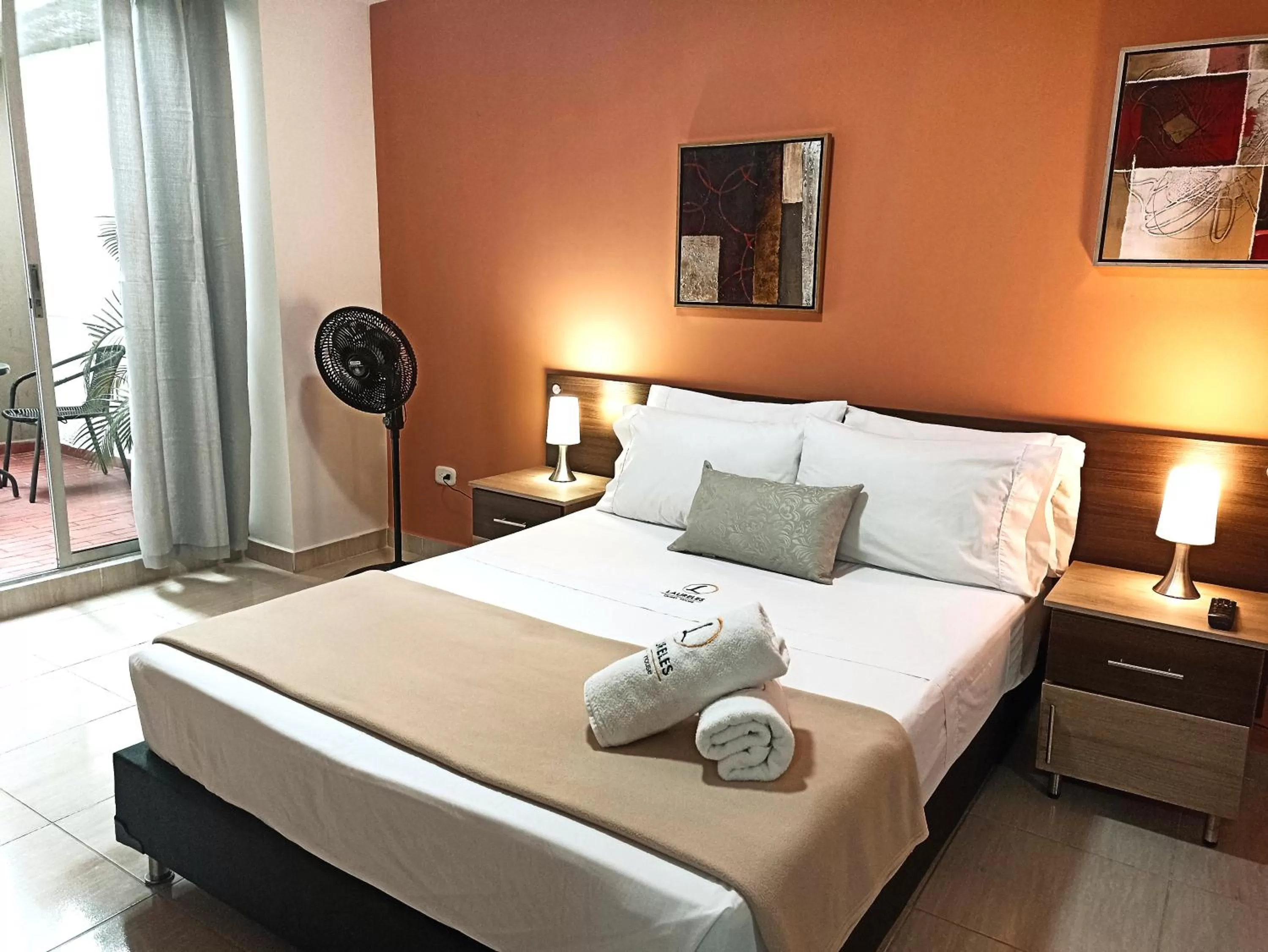 Patio, Bed in Laureles Guest House LGH Hotel